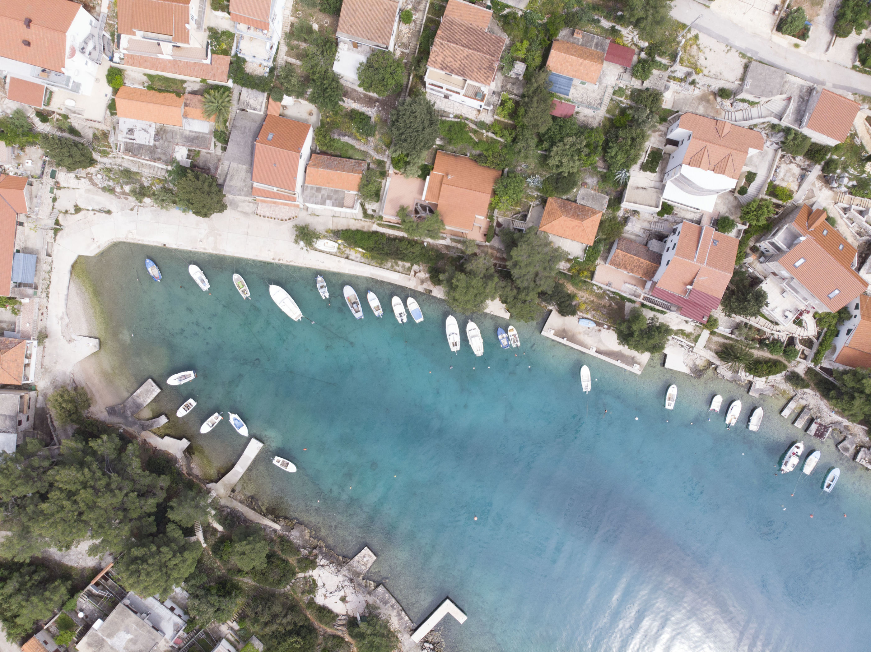 Ferienhaus in Basina (Kroatien) und 2 Hunde erlaubt