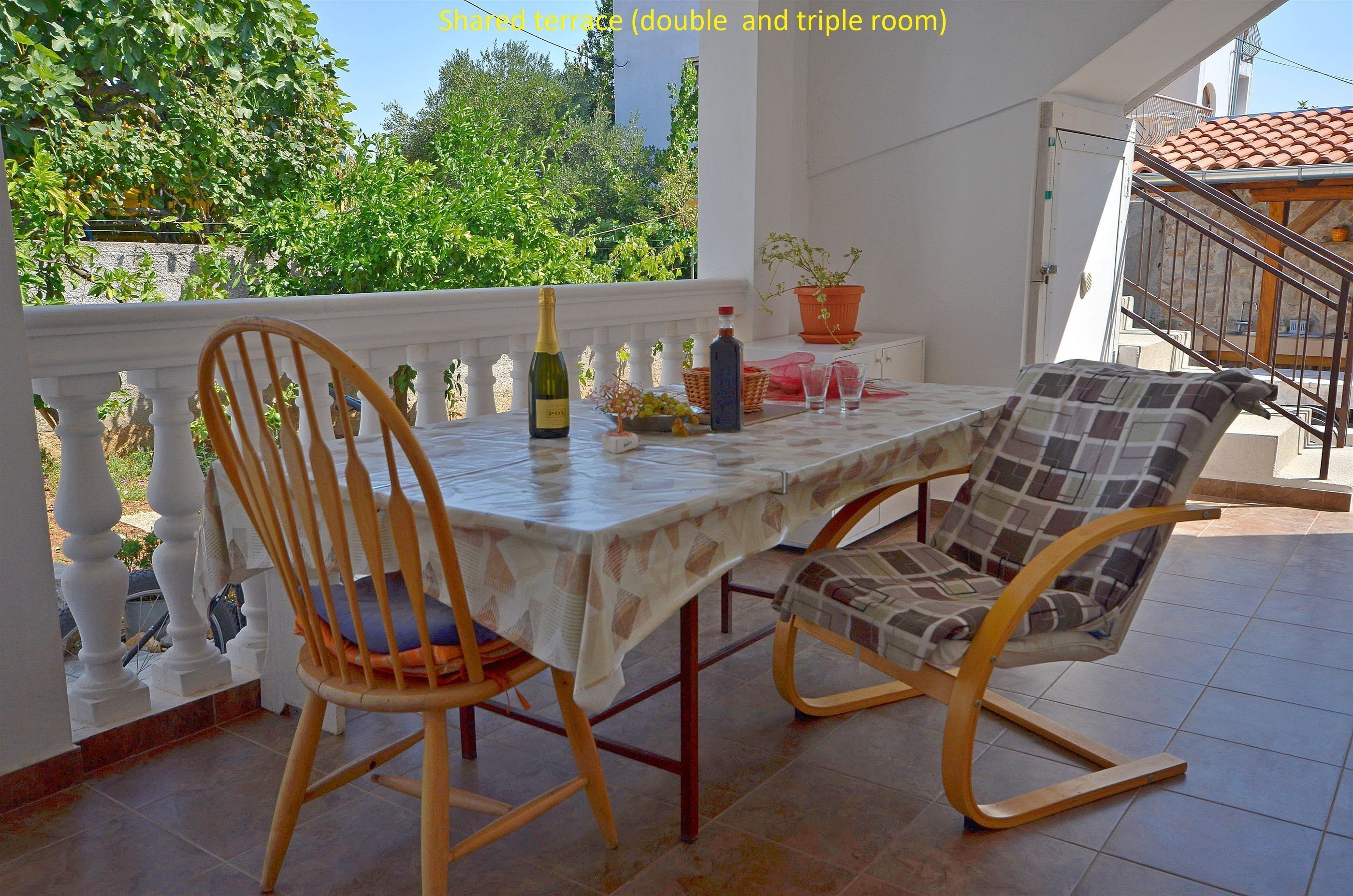 Ferienhaus in Vodice (Kroatien) und 2 Hunde erlaubt