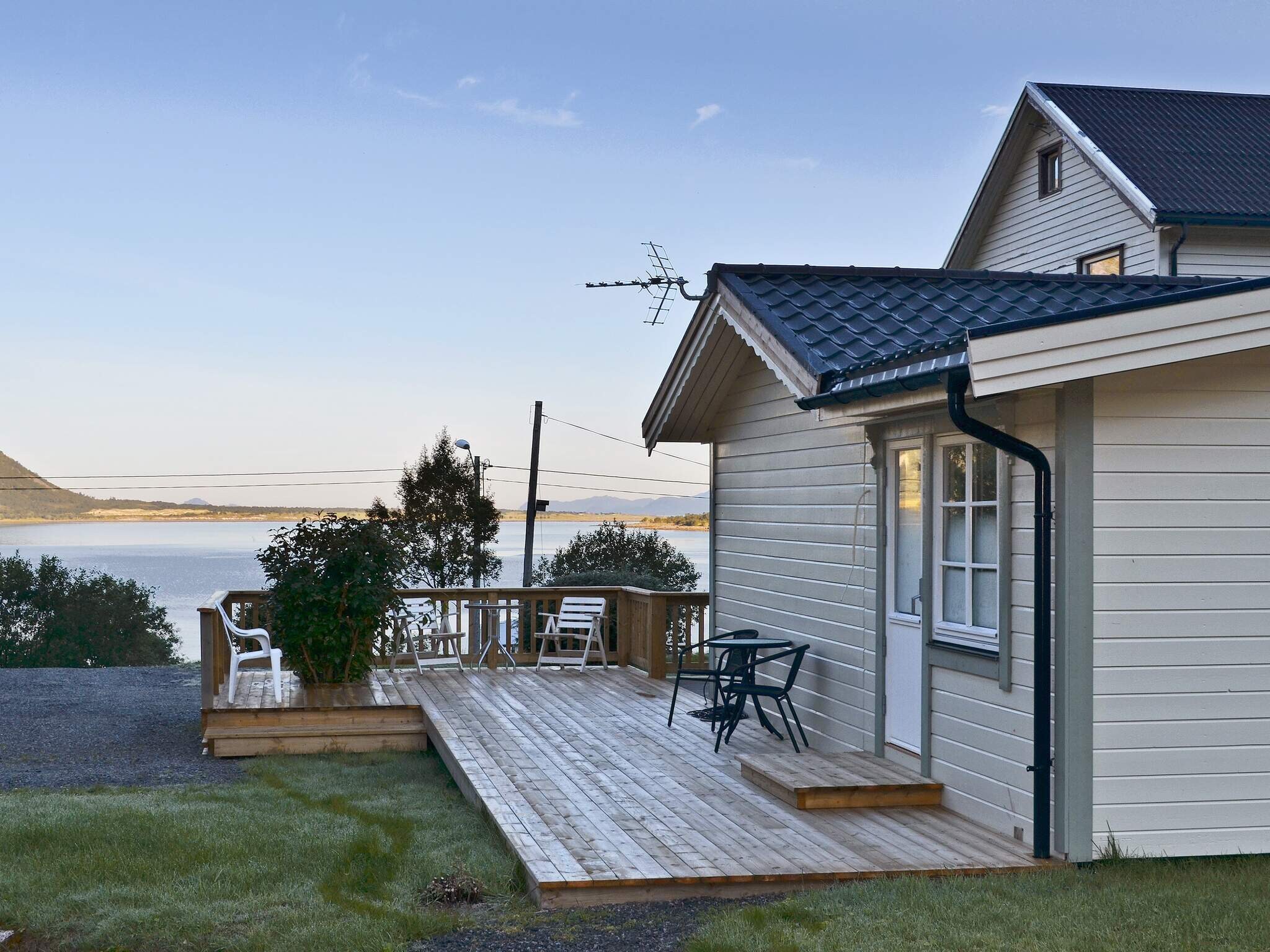 5 Person Holiday Home In Laupstad - Noruega