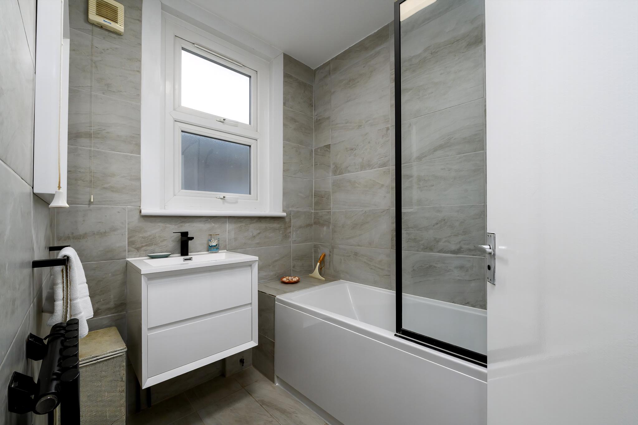 GuestReady - Chic 1Bed in East London in 502a Green Street, London E13 9DA, UK, London, United Kingdom - Property image 10 - VivreStays