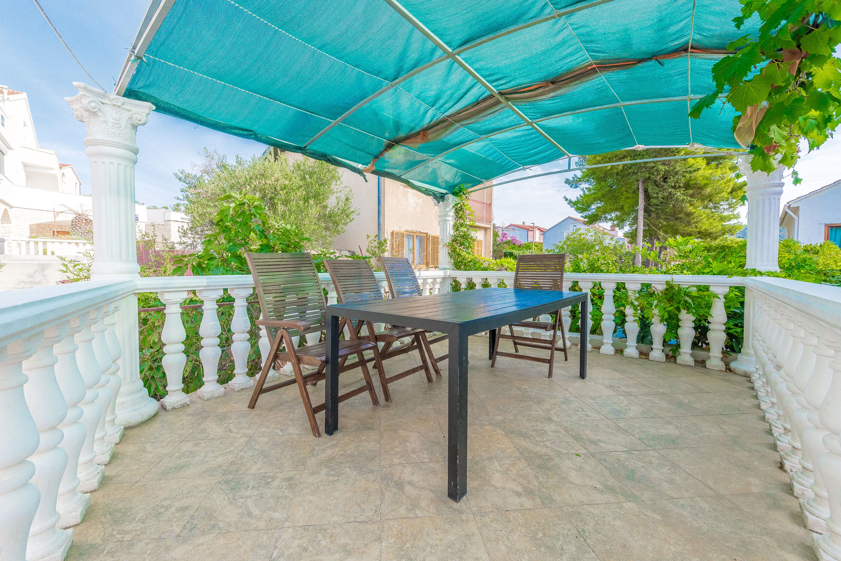 Vakantiehuis in Okrug Gornji (Ciovo) (Kroatië) 2 honden zijn welkom