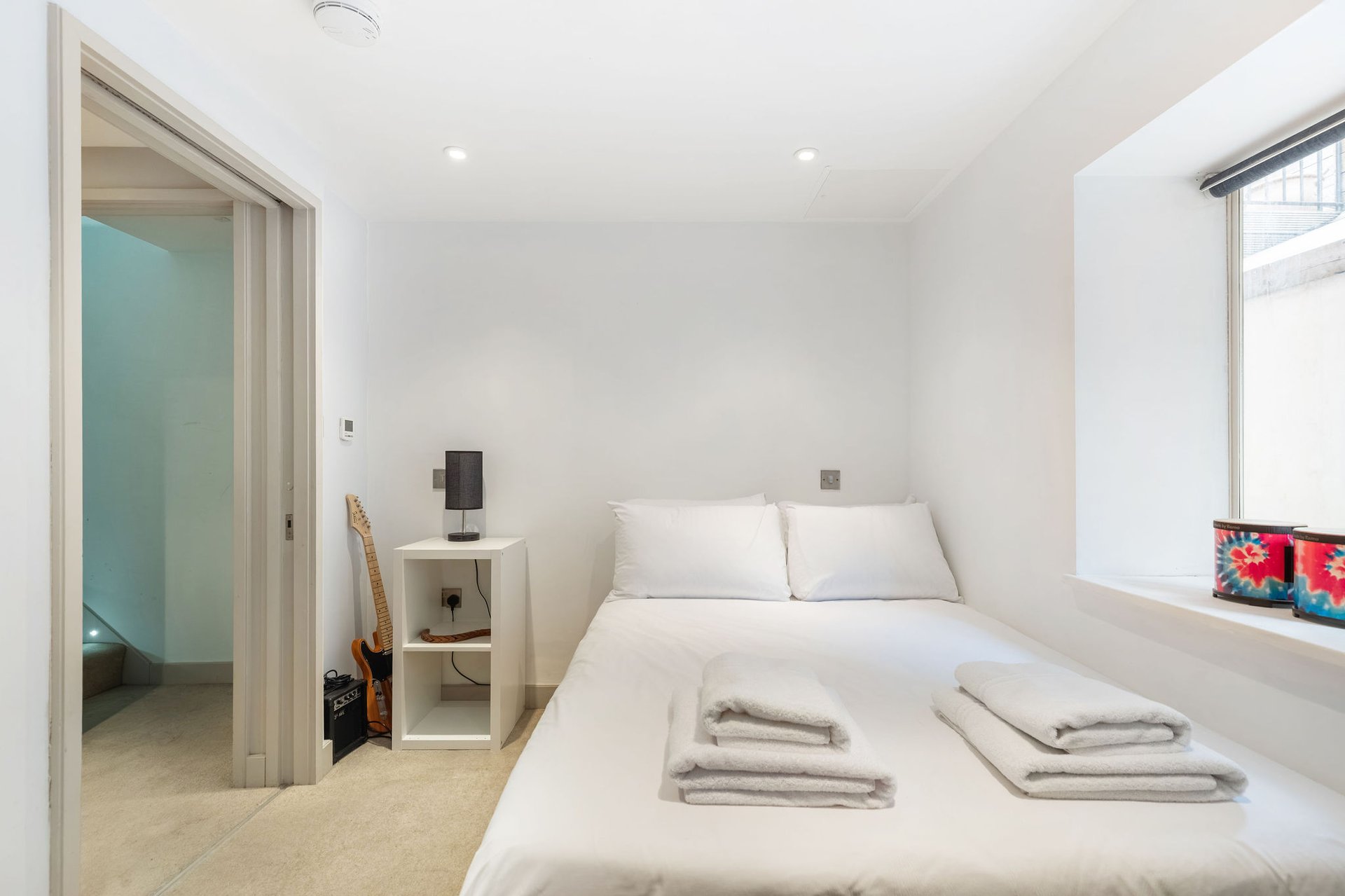 GuestReady - Charming 2bed with Patio in Putney in 23 Brandlehow Road, London SW15 2ED, UK, London, United Kingdom - Property image 17 - VivreStays
