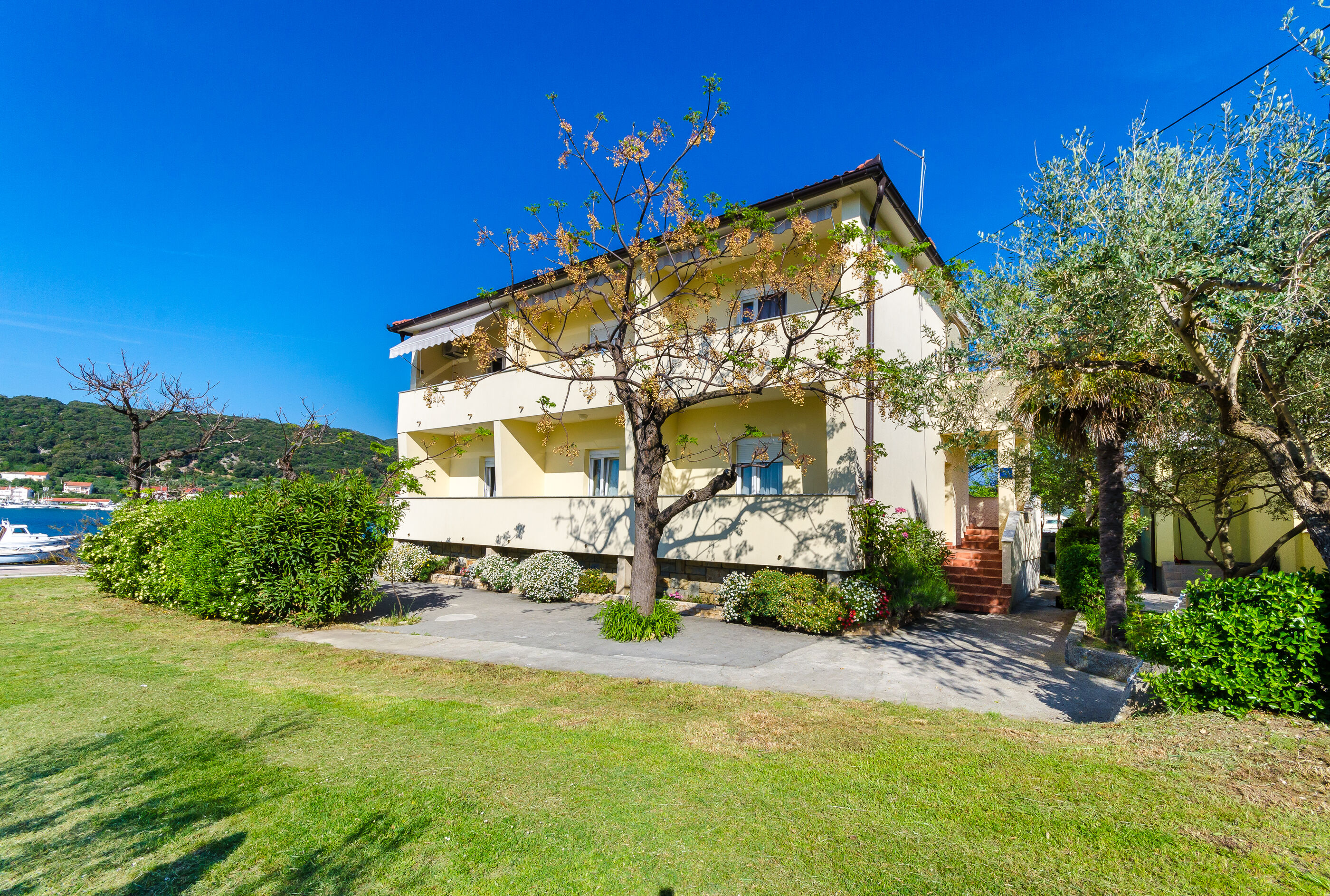 Ferienhaus in Supetarska Draga - island Rab (Kroatien) und 2 Hunde erlaubt