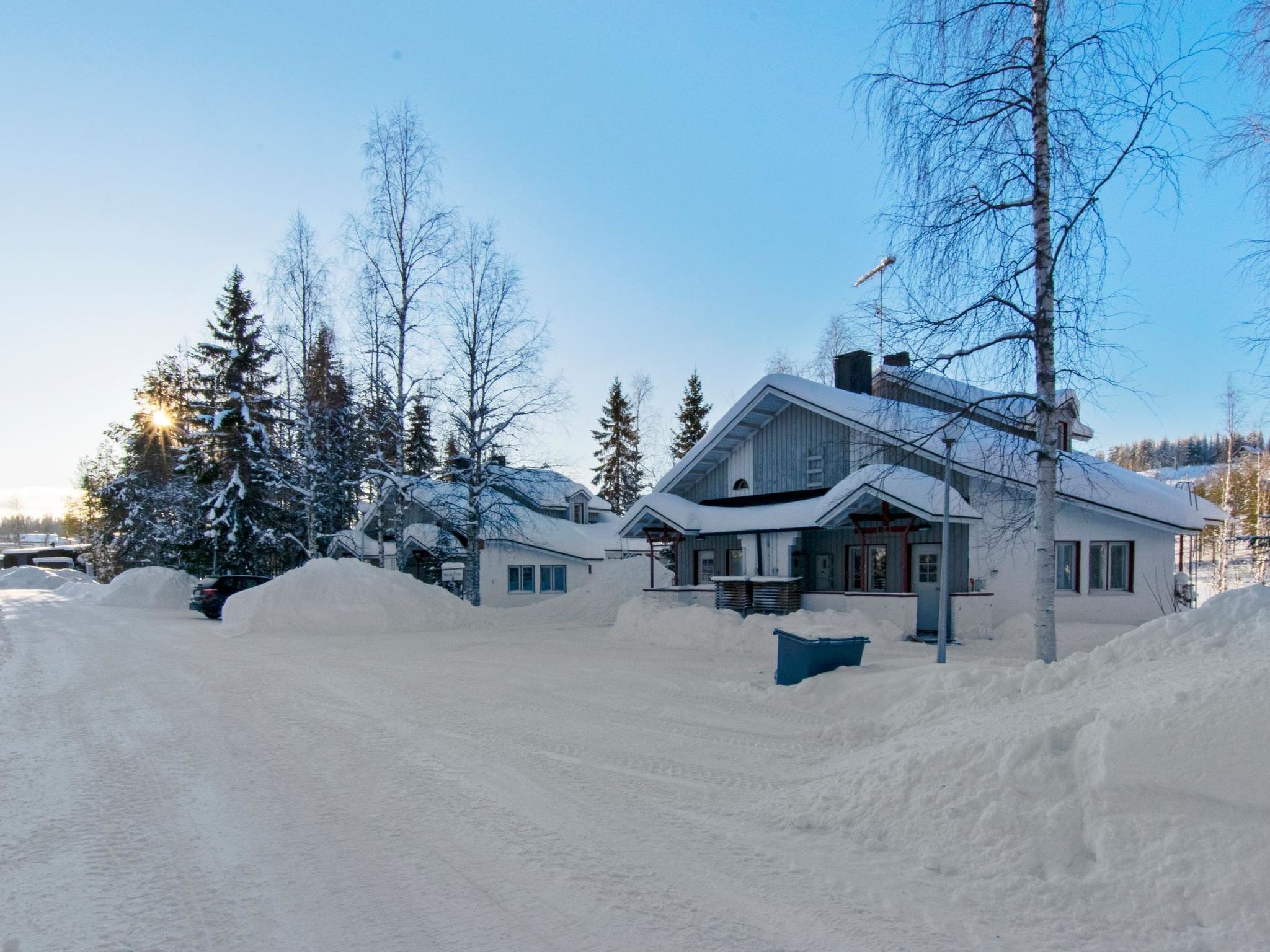 Hallantytär B3 Paritalo - Rusland