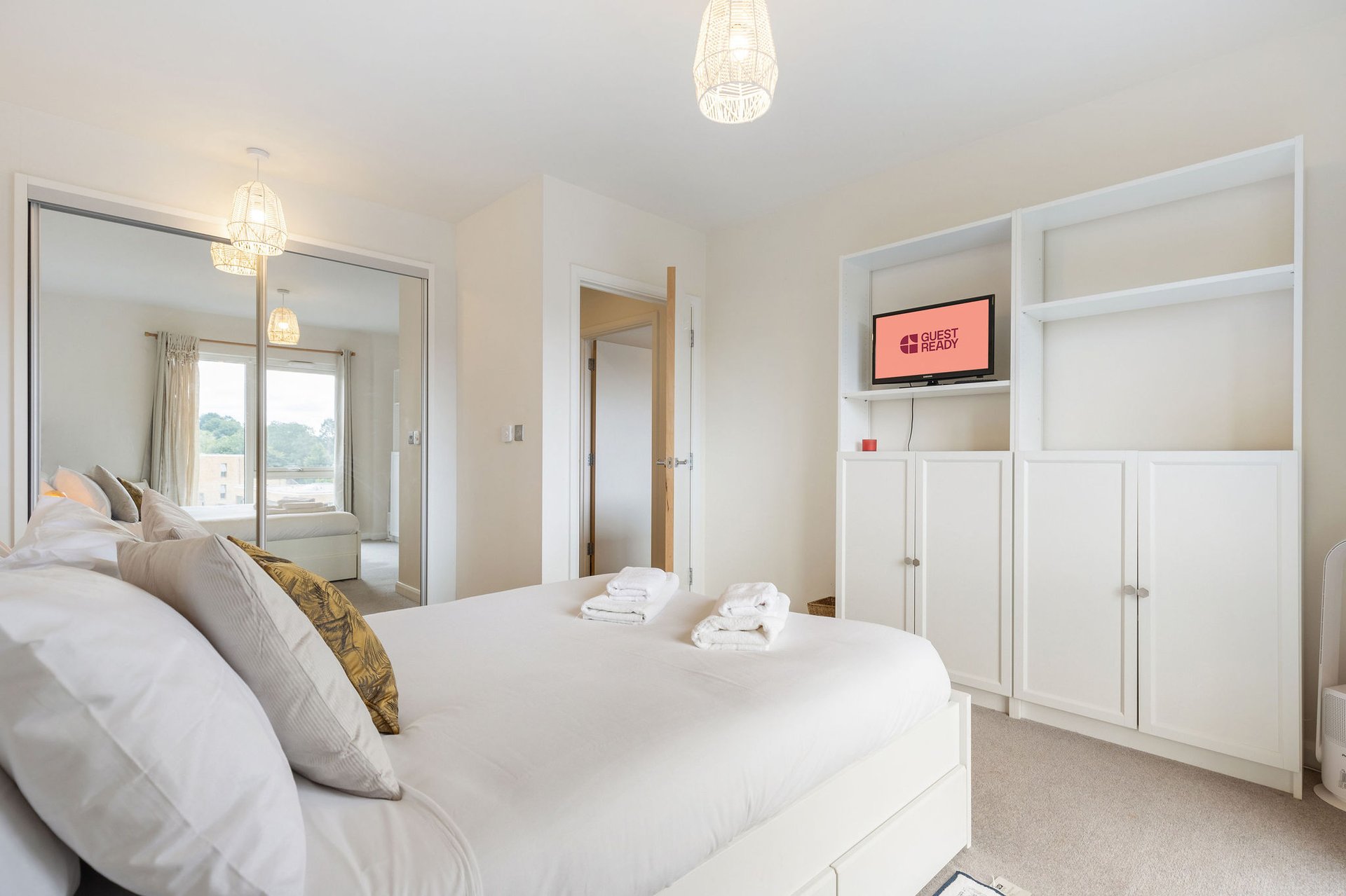 GuestReady - Millbrook Park retreat with balcony in 46 Arum Apartments, 22 Royal Engineers Way, London NW7 1SX, UK NW7 1SX - Property image 20 - VivreStays