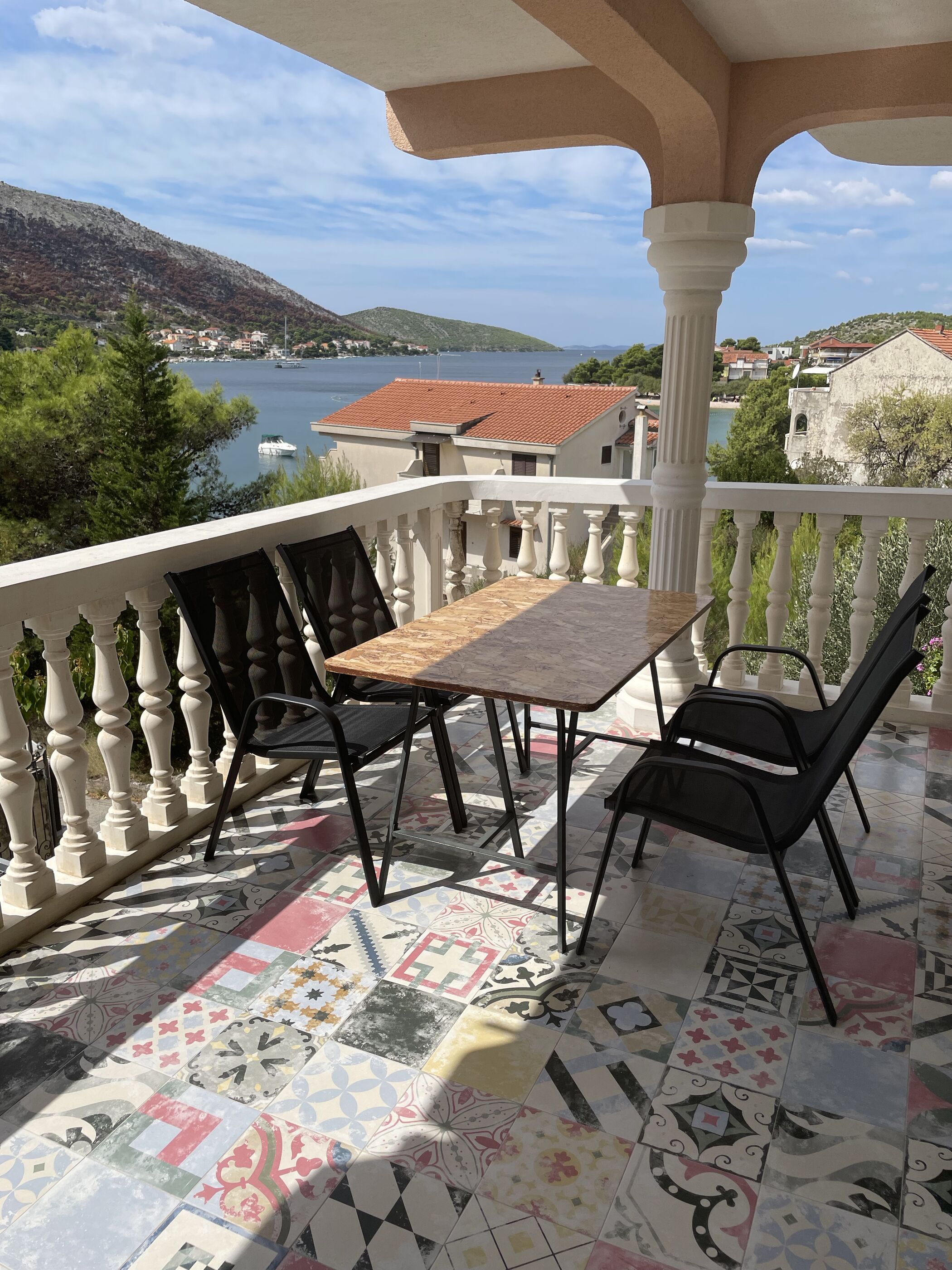 Ferienhaus in Grebastica (Kroatien) und 2 Hunde erlaubt