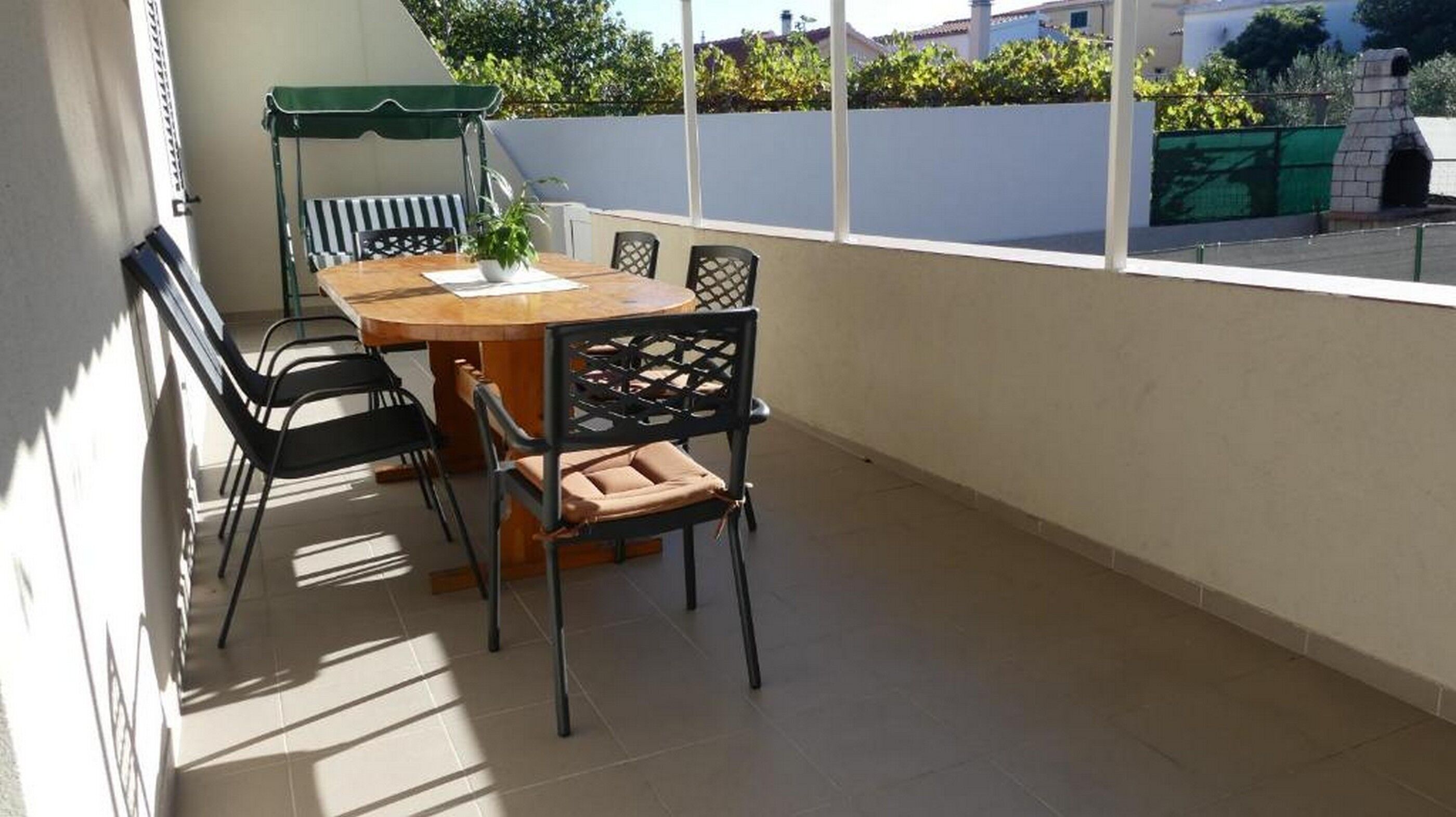 Vakantiehuis in Tribunj (Kroatië) 2 honden zijn welkom