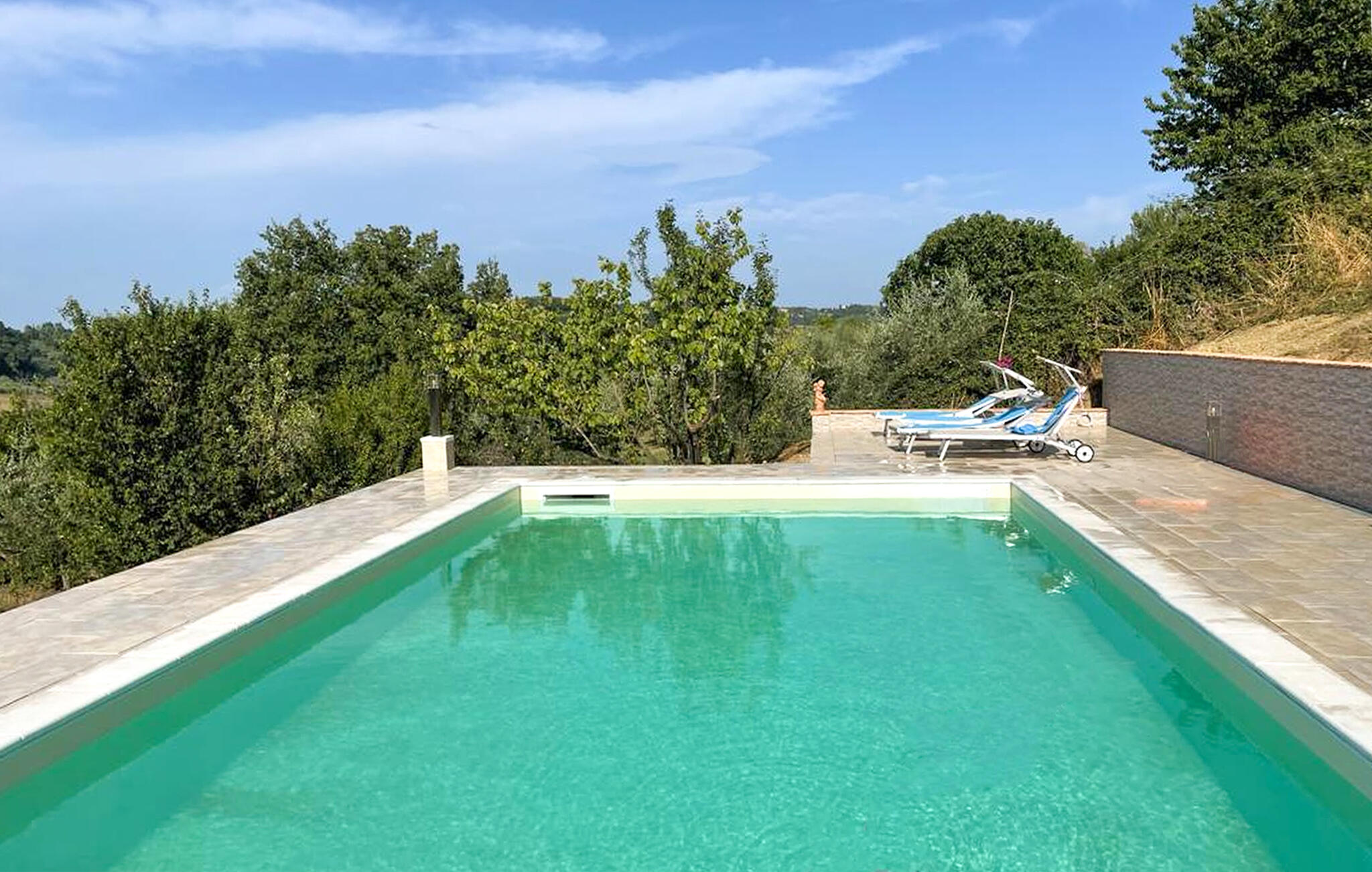 Casa 4 camere, con piscina