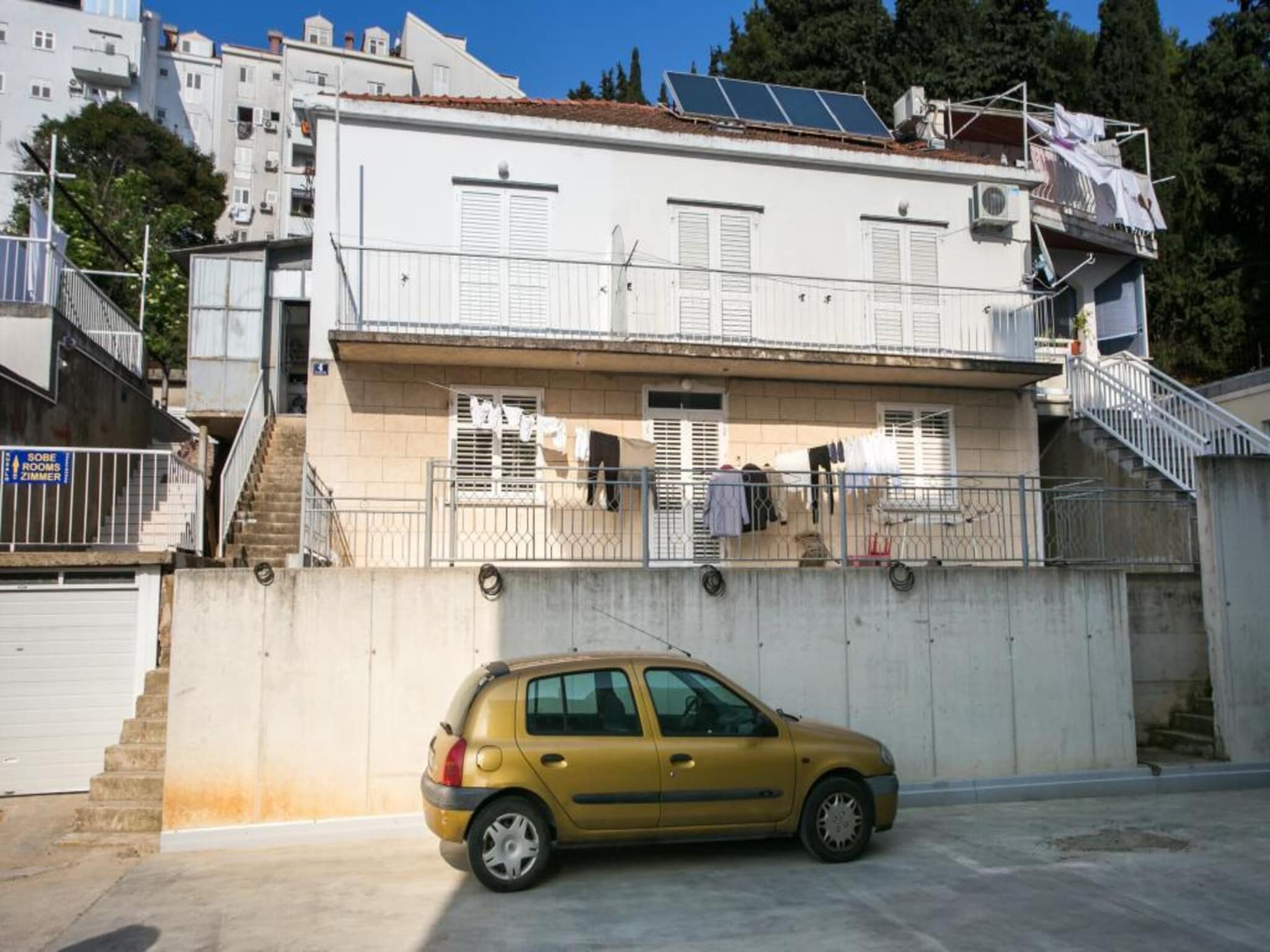 Guest House Kusalo- One Bedroom Apartment With Terrace (Apartman 4) - Dubrovnik