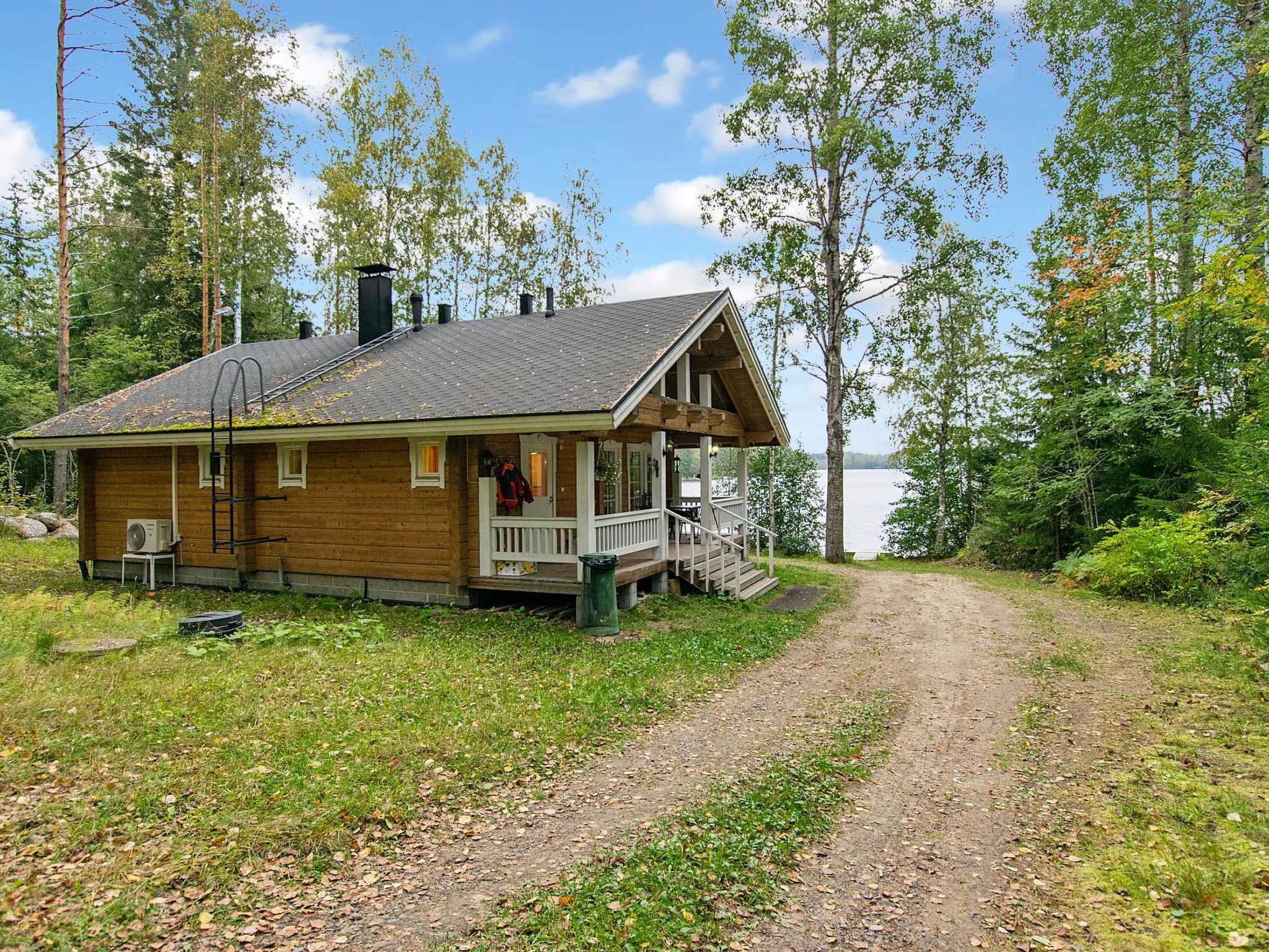 Mökki Mikkola - Russia