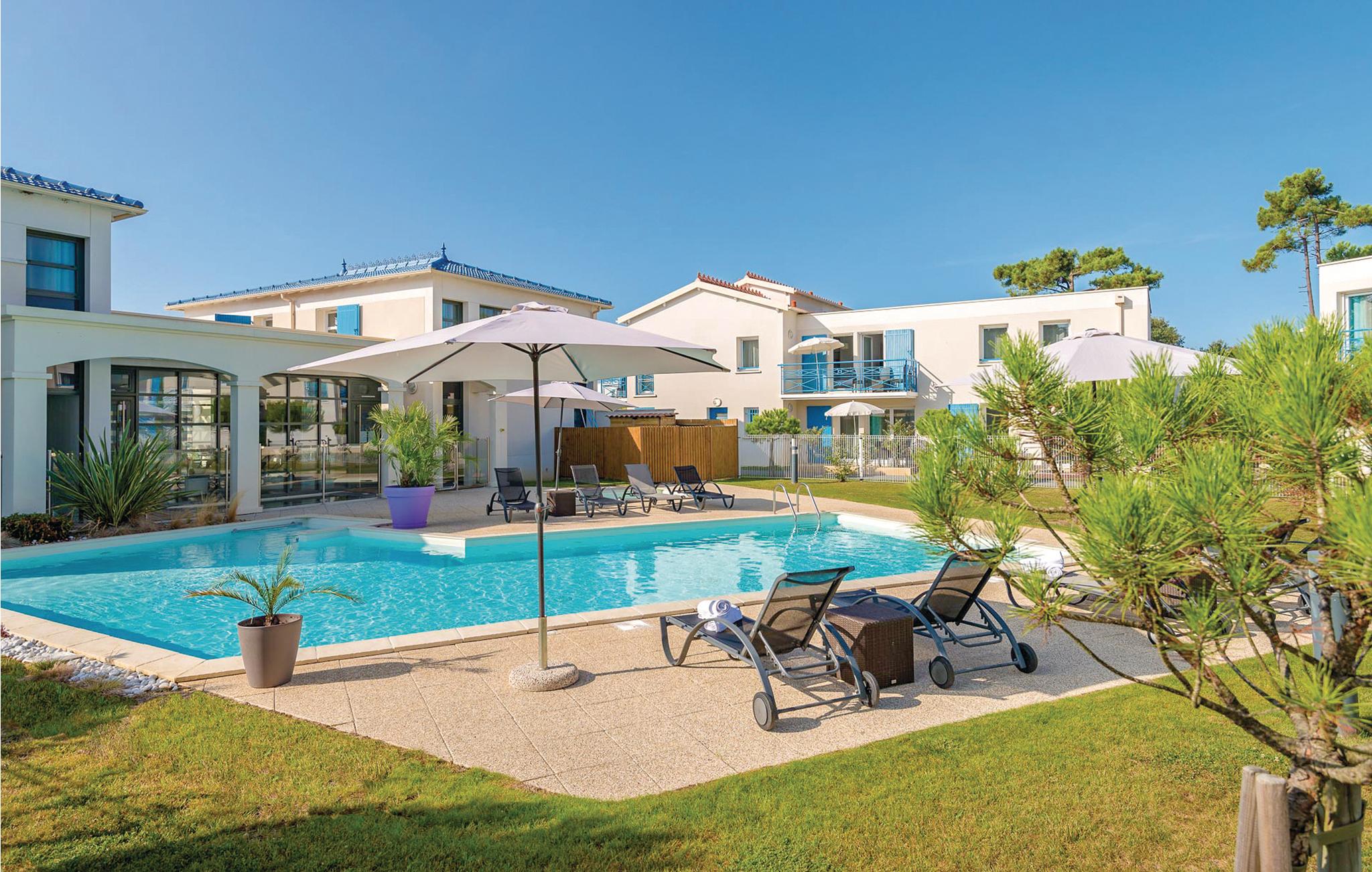 Appartement moderne, 2 chambres, avec vue sur mer