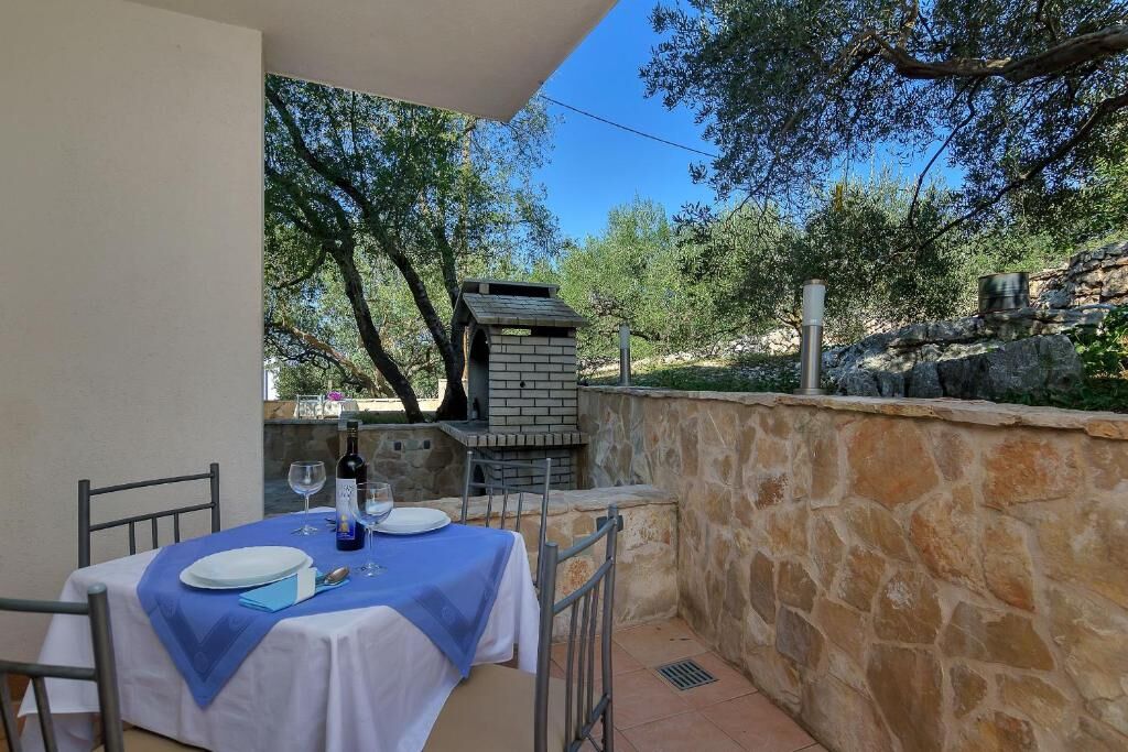 Ferienhaus in Gdinj - island Hvar (Kroatien) und 2 Hunde erlaubt
