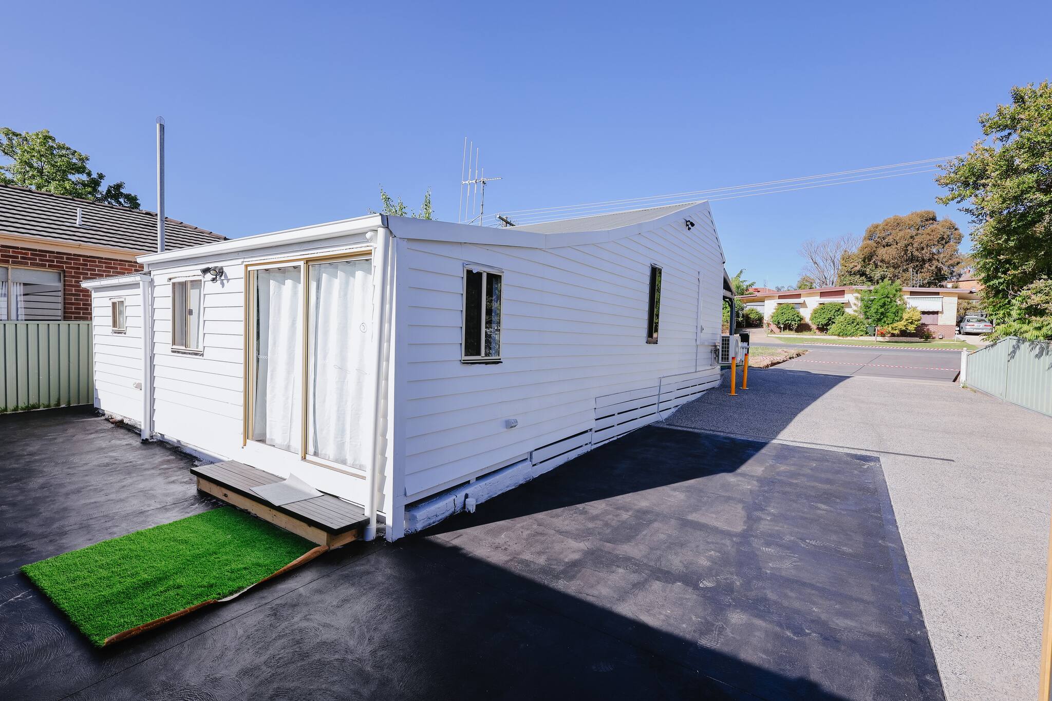 House 3 bedrooms, with garden