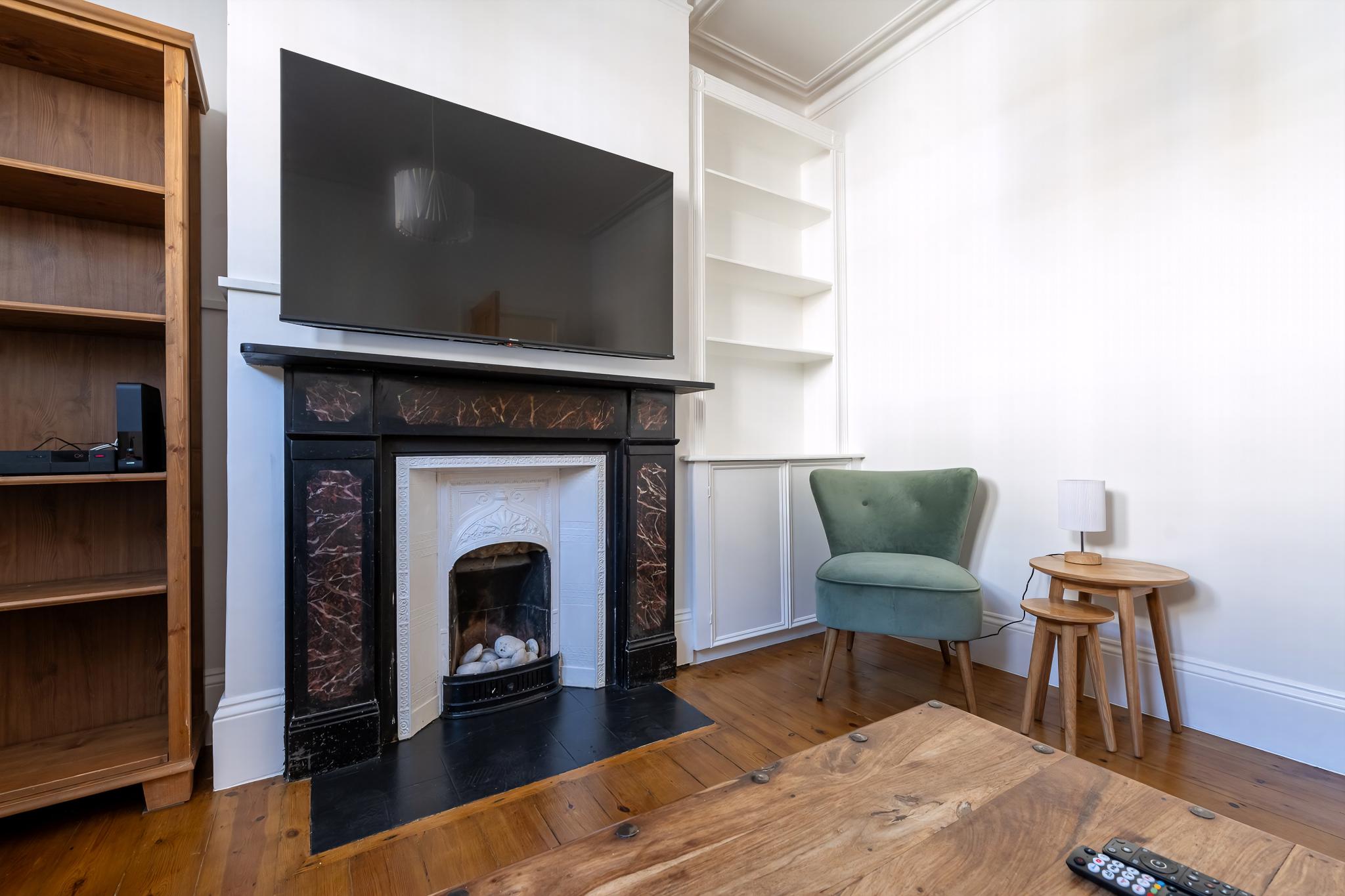GuestReady - 2bed Battersea flat with Patio in 59 Broughton Street, London SW8 3QX, UK, London, United Kingdom - Property image 15 - VivreStays