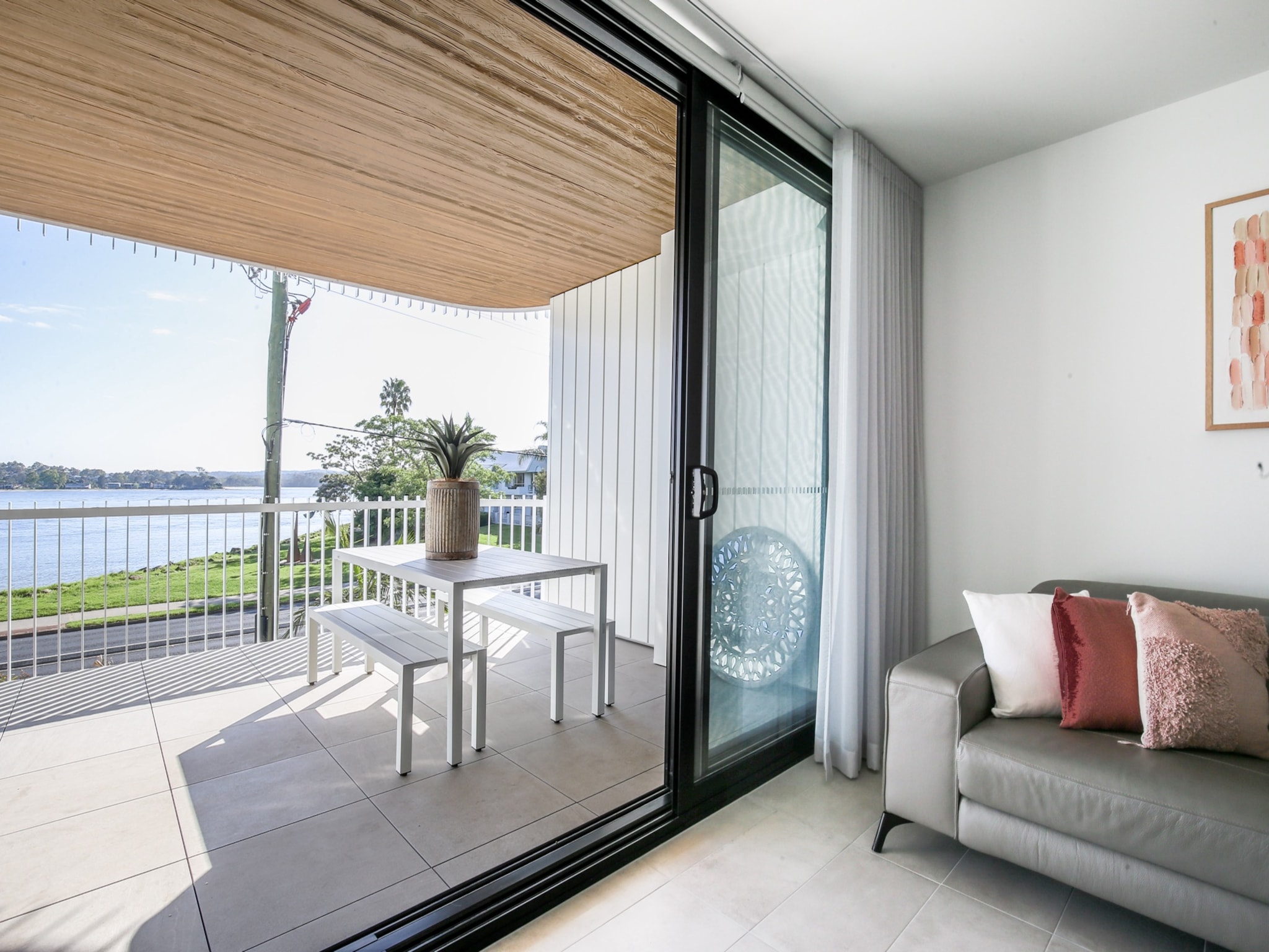 Bayfront Holiday Retreat With Parking - Australie