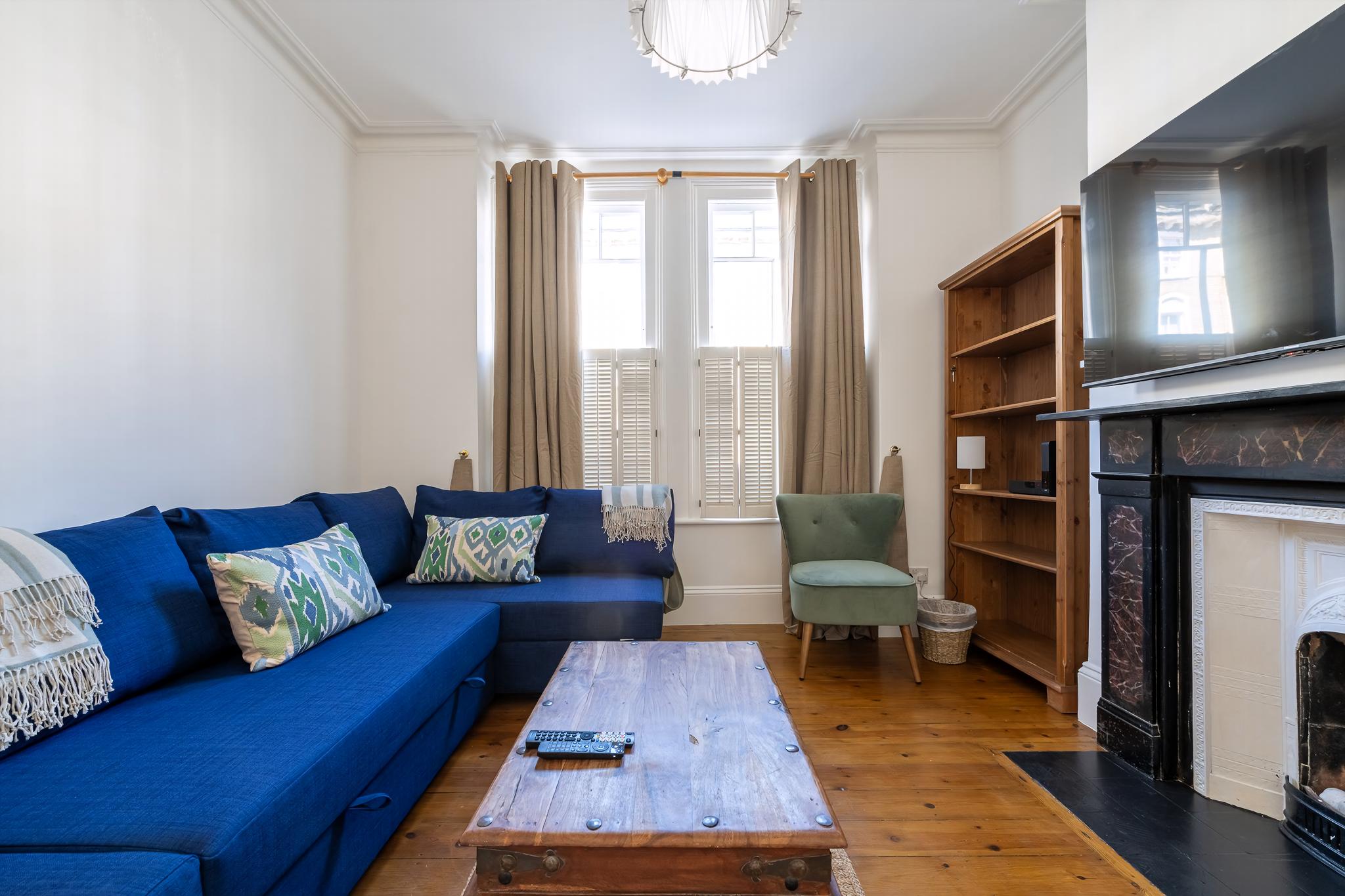 GuestReady - 2bed Battersea flat with Patio serviced apartment - London - VivreStays