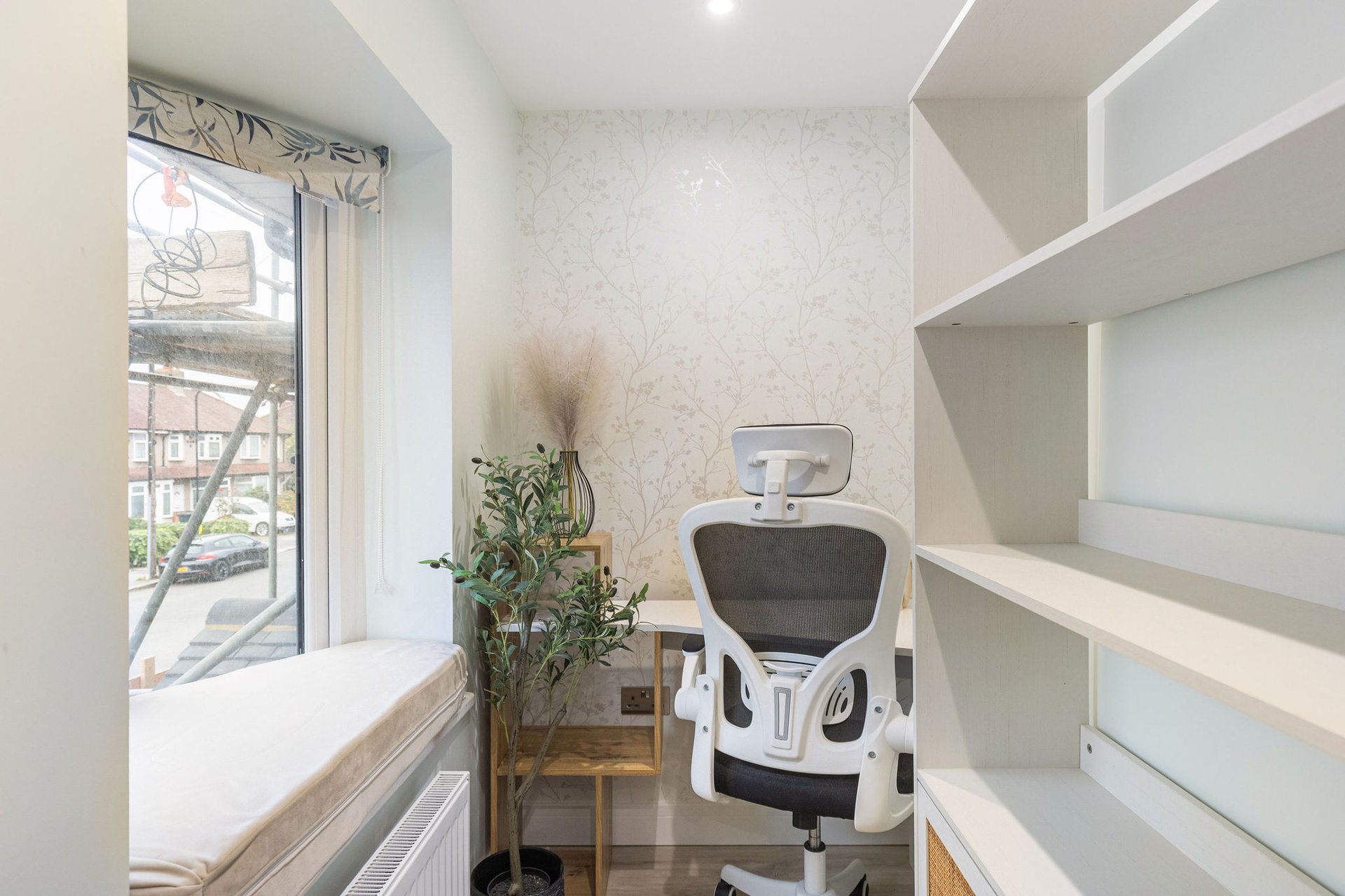 GuestReady - Stylish 1bed near Wembley Stadium in 8 Perimeade Road, Perivale, Greenford UB6 7AR, UK UB6 7AR - Property image 33 - VivreStays