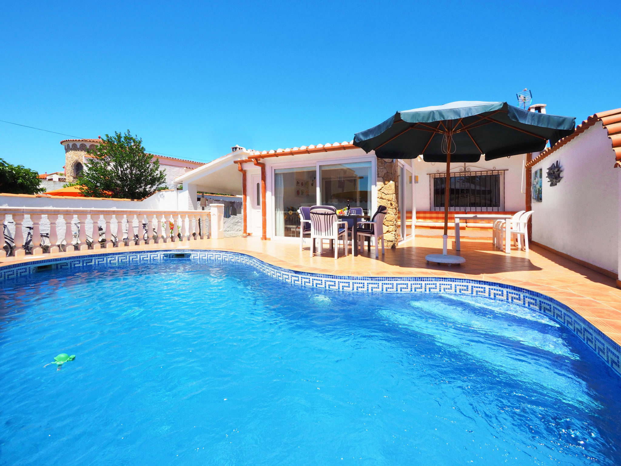 Peni By Interhome - Empuriabrava