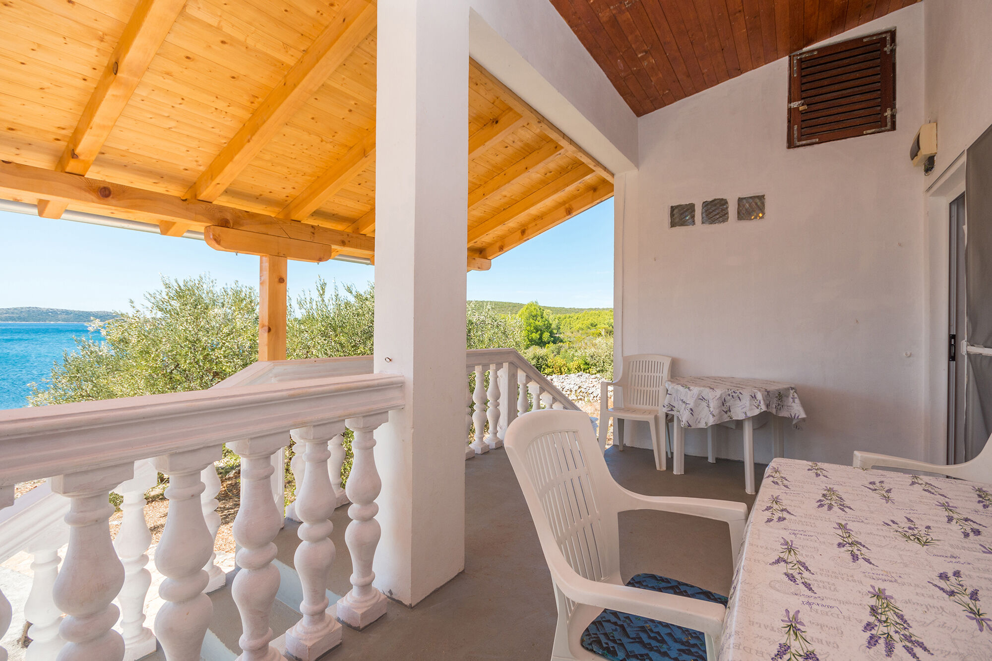 Vakantiehuis in Pasman (Kroatië) 2 honden zijn welkom