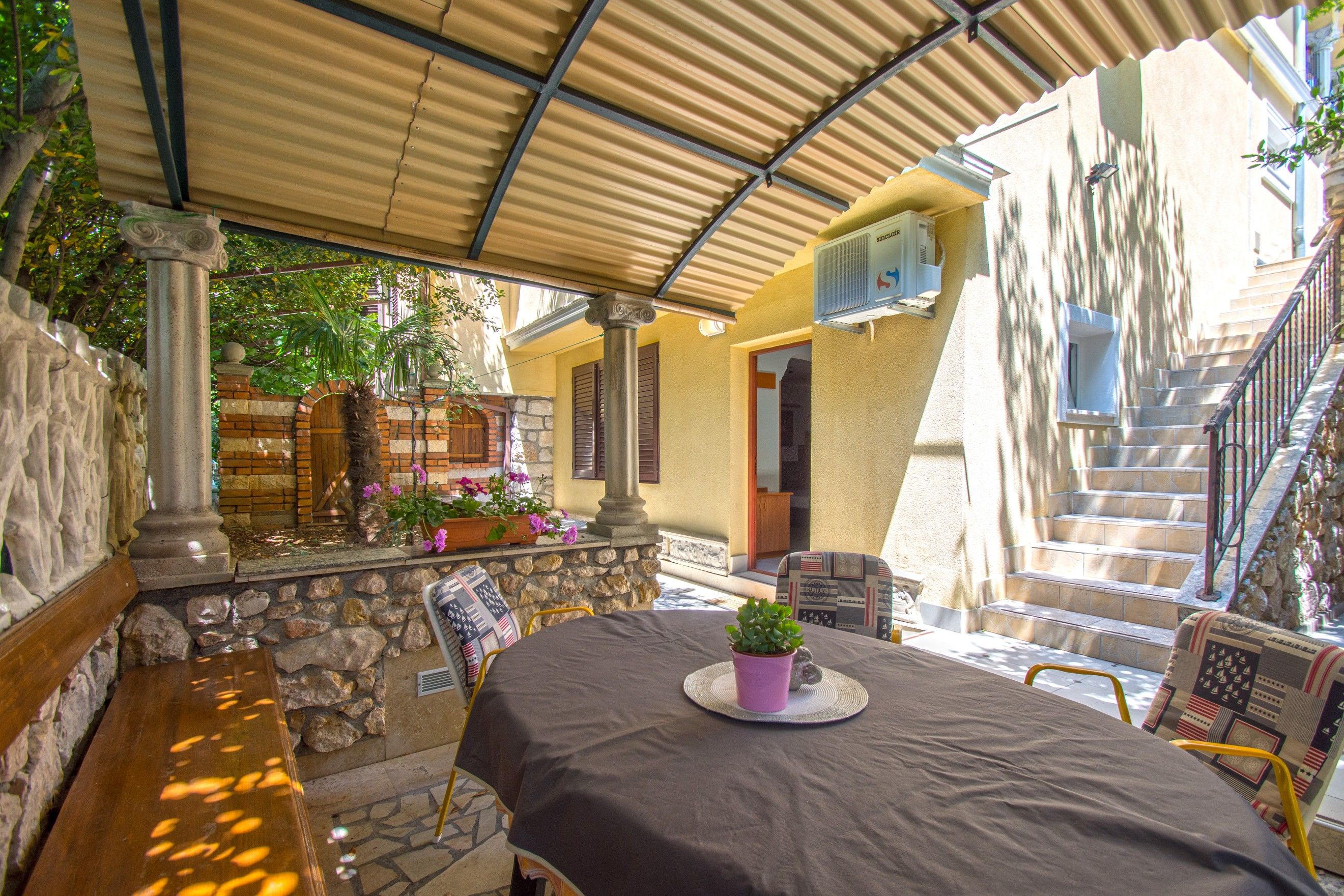 Ferienhaus in Dramalj (Crikvenica) (Kroatien) und 2 Hunde erlaubt
