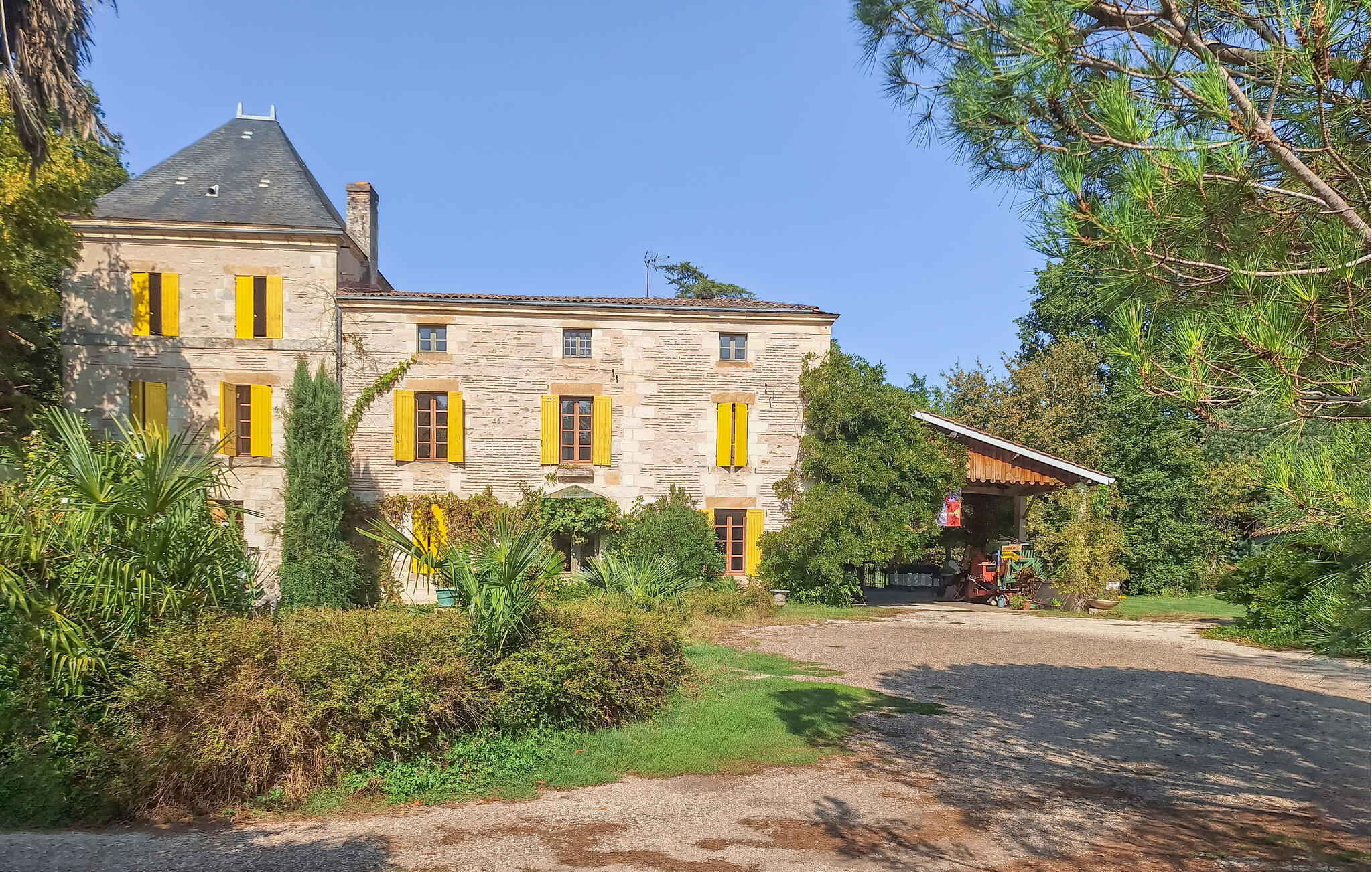 Maison de campagne traditionnelle, 5 chambres, avec jardin