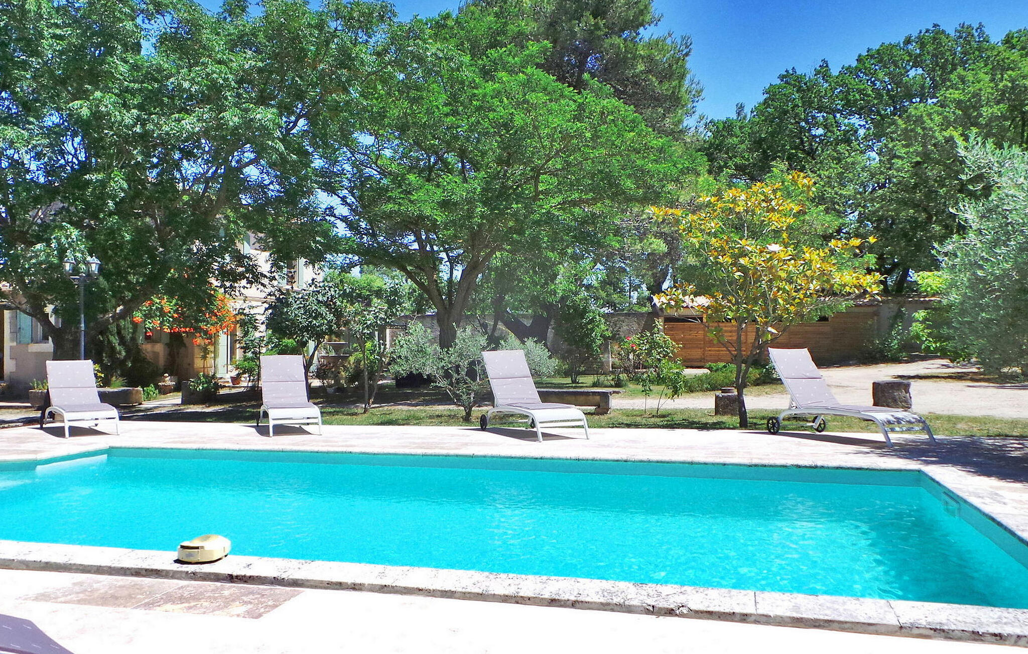 Maison confortable, 5 chambres, avec piscine
