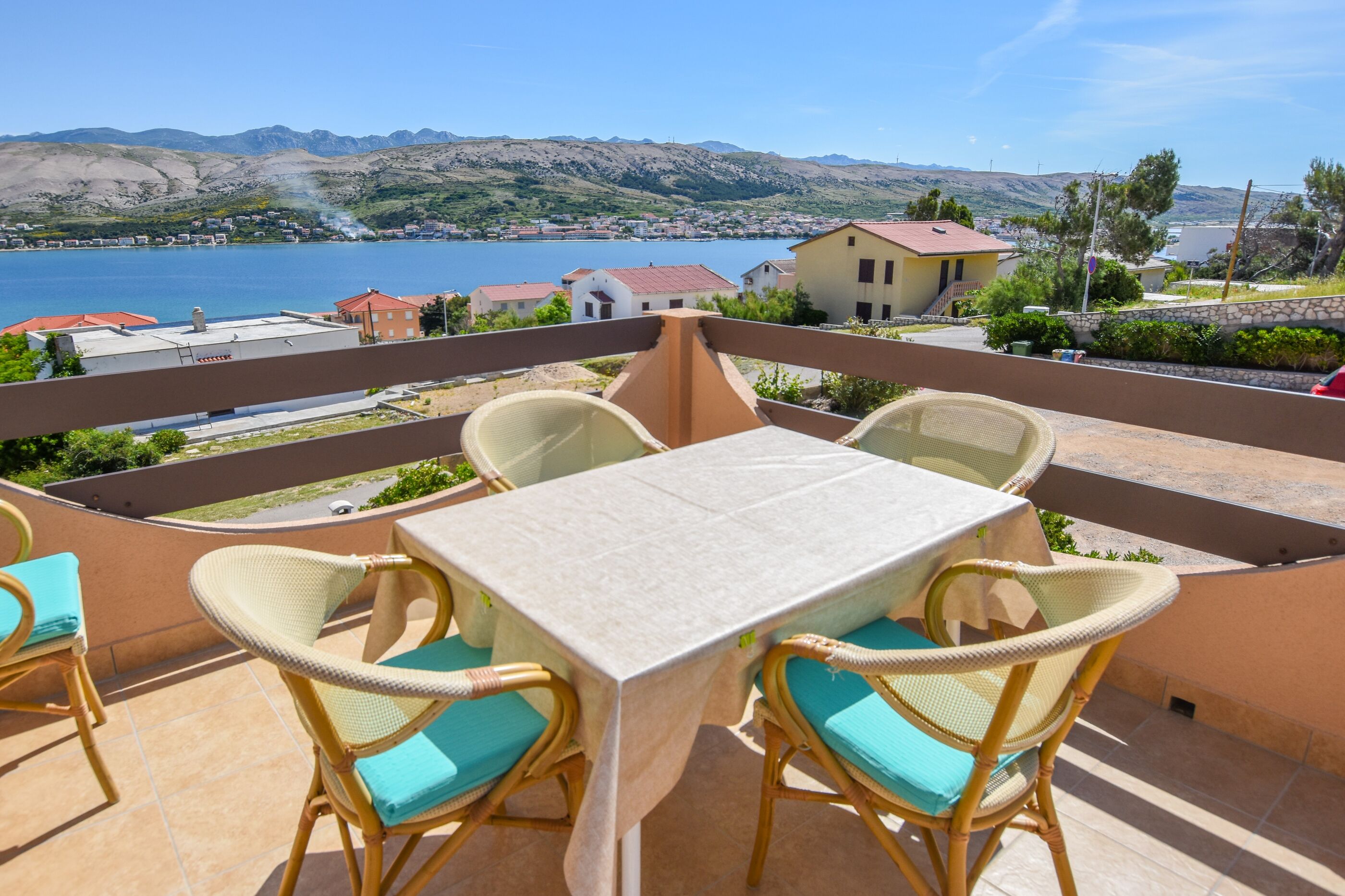 Ferienhaus in Pag - island Pag (Kroatien) und 2 Hunde erlaubt
