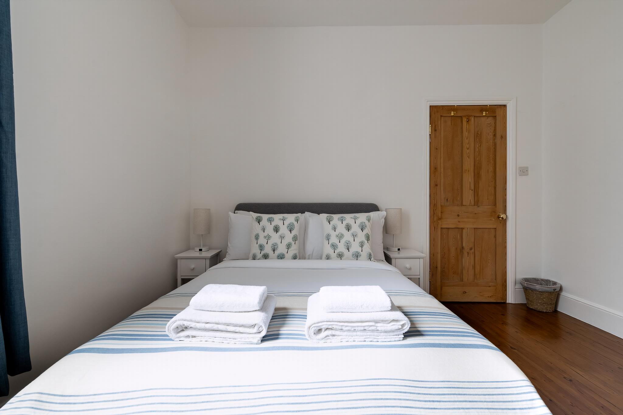 GuestReady - 2bed Battersea flat with Patio in 59 Broughton Street, London SW8 3QX, UK, London, United Kingdom - Property image 6 - VivreStays