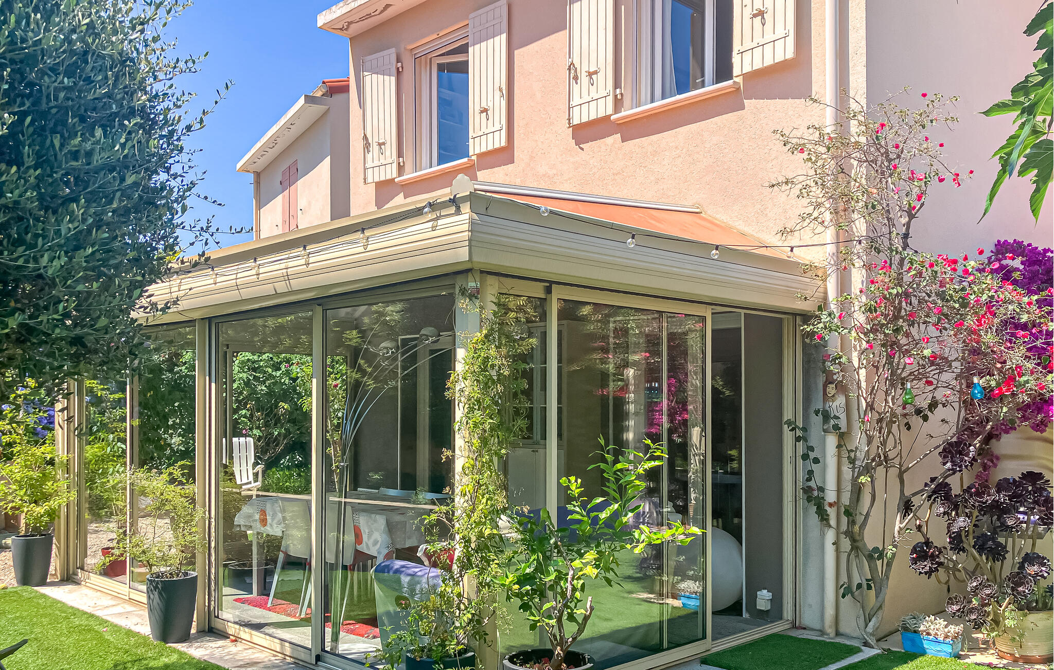 Maison de campagne confortable, 2 chambres, avec piscine