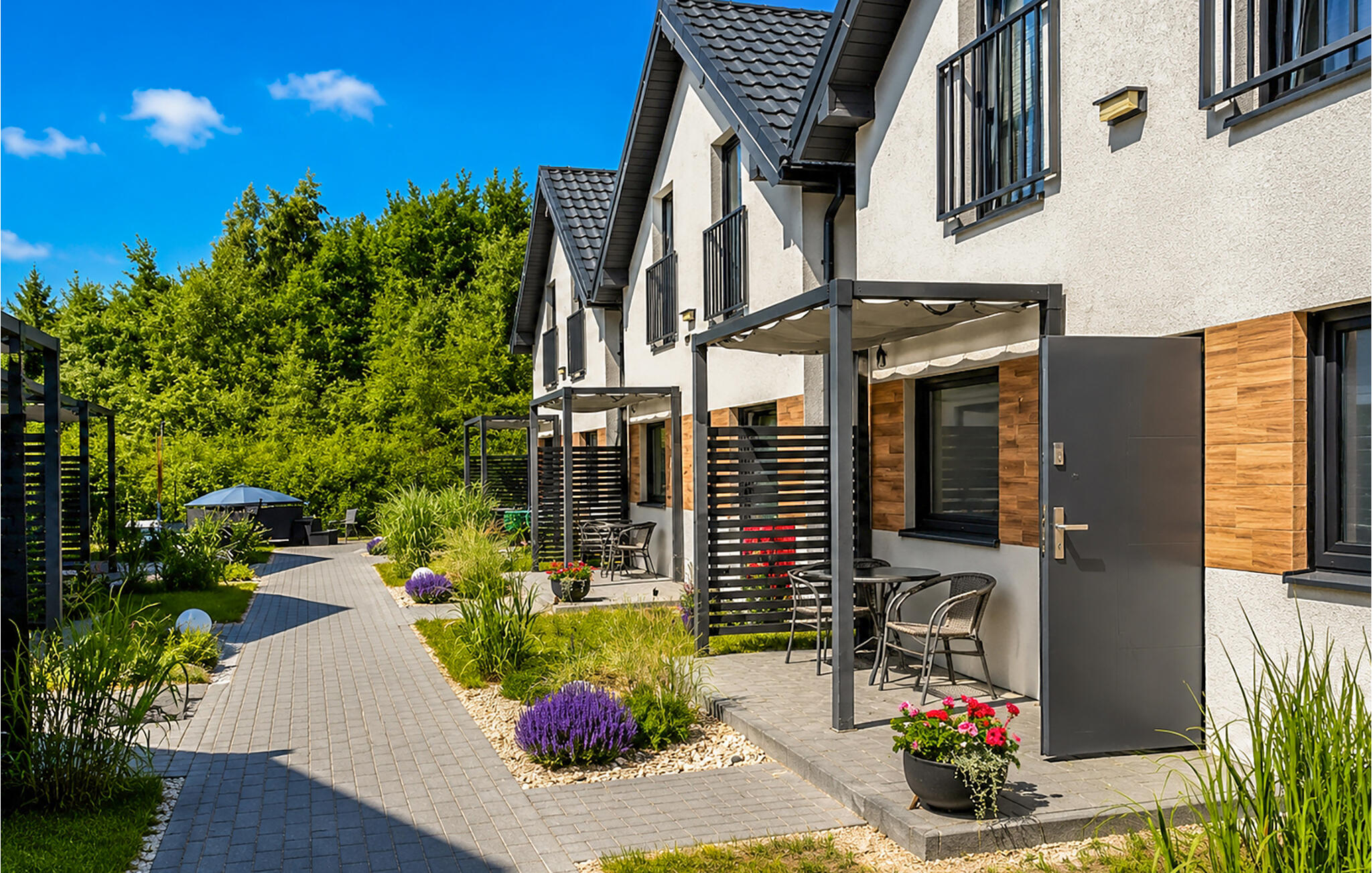 House 2 bedrooms, with garden
