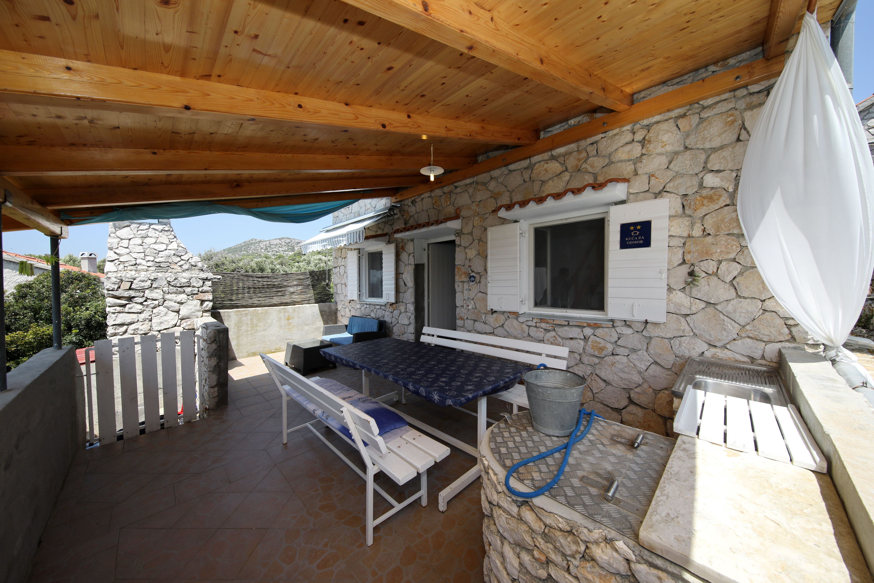 Ferienhaus in Tkon - island Pasman (Kroatien) und 2 Hunde erlaubt