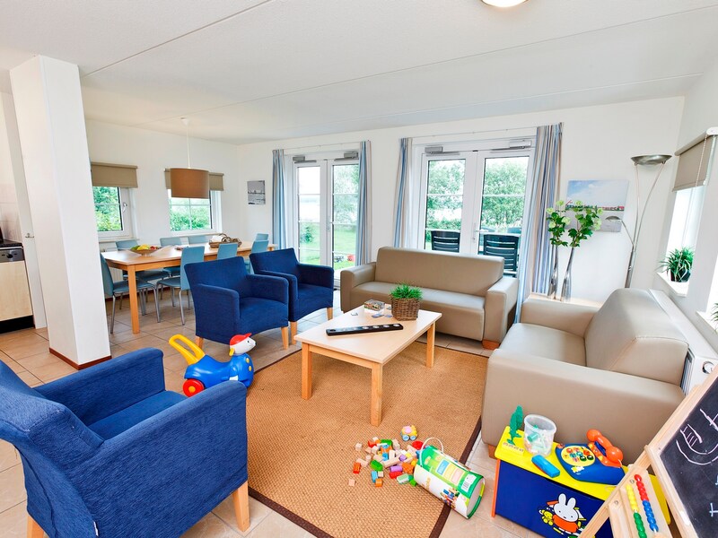 Vakantiehuis met omheinde tuin in Emmen (Nederland) 2 honden zijn welkom