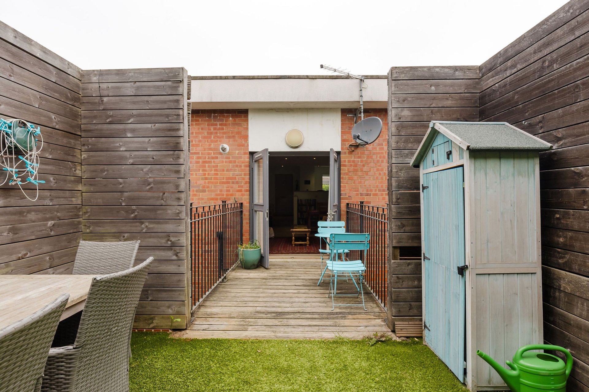 GuestReady - Charming 2bed with Patio in Putney in 23 Brandlehow Road, London SW15 2ED, UK, London, United Kingdom - Property image 20 - VivreStays