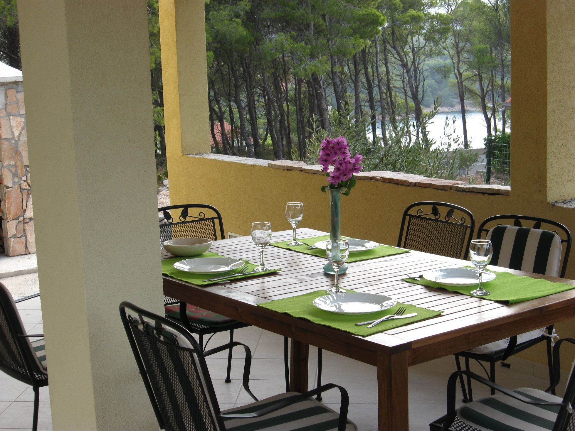 Ferienhaus in Milna - island Brac (Kroatien) und 2 Hunde erlaubt
