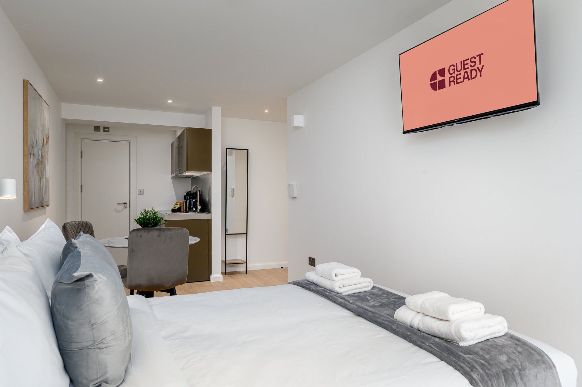 GuestReady - A great escape in Greenwich in 40 Stockwell Street, London SE10 8EY, UK, London, United Kingdom - Property image 13 - VivreStays