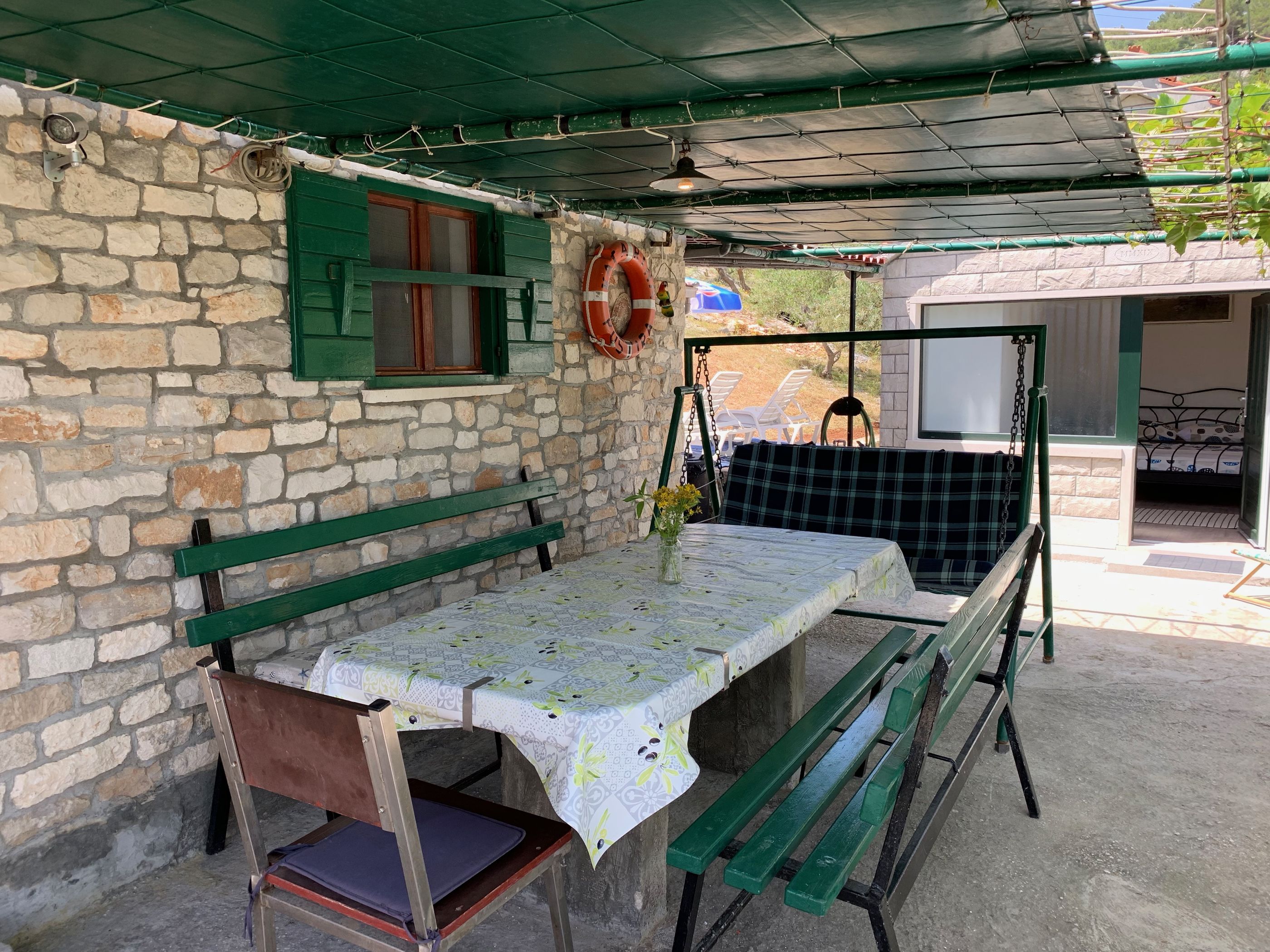Ferienhaus mit umzäuntem Garten in Postira - island Brac (Kroatien) und 2 Hunde erlaubt