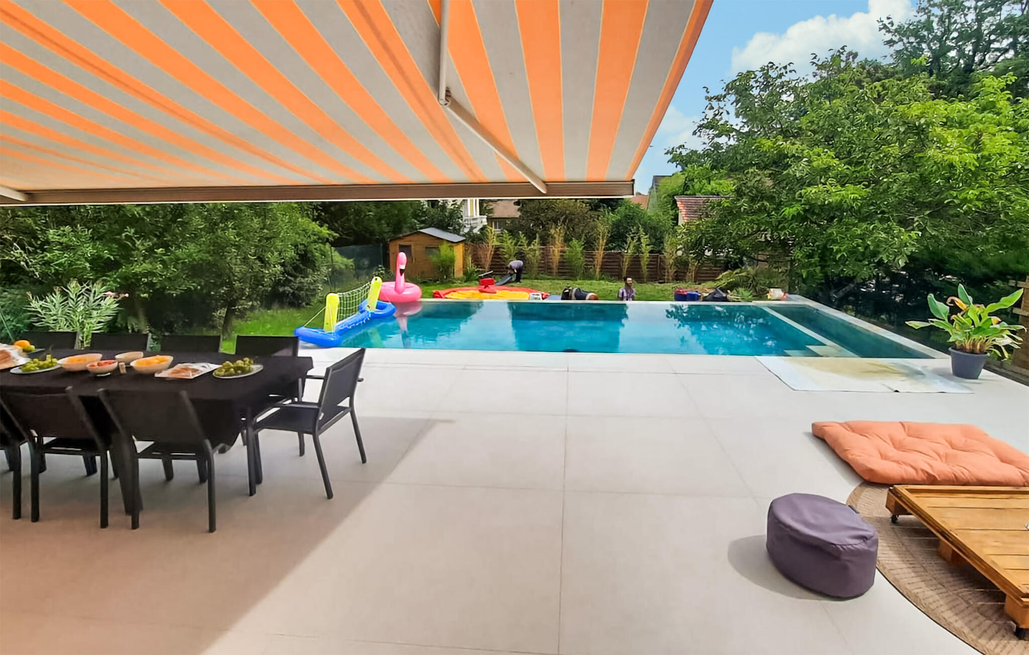 Maison de campagne confortable, 4 chambres, avec piscine