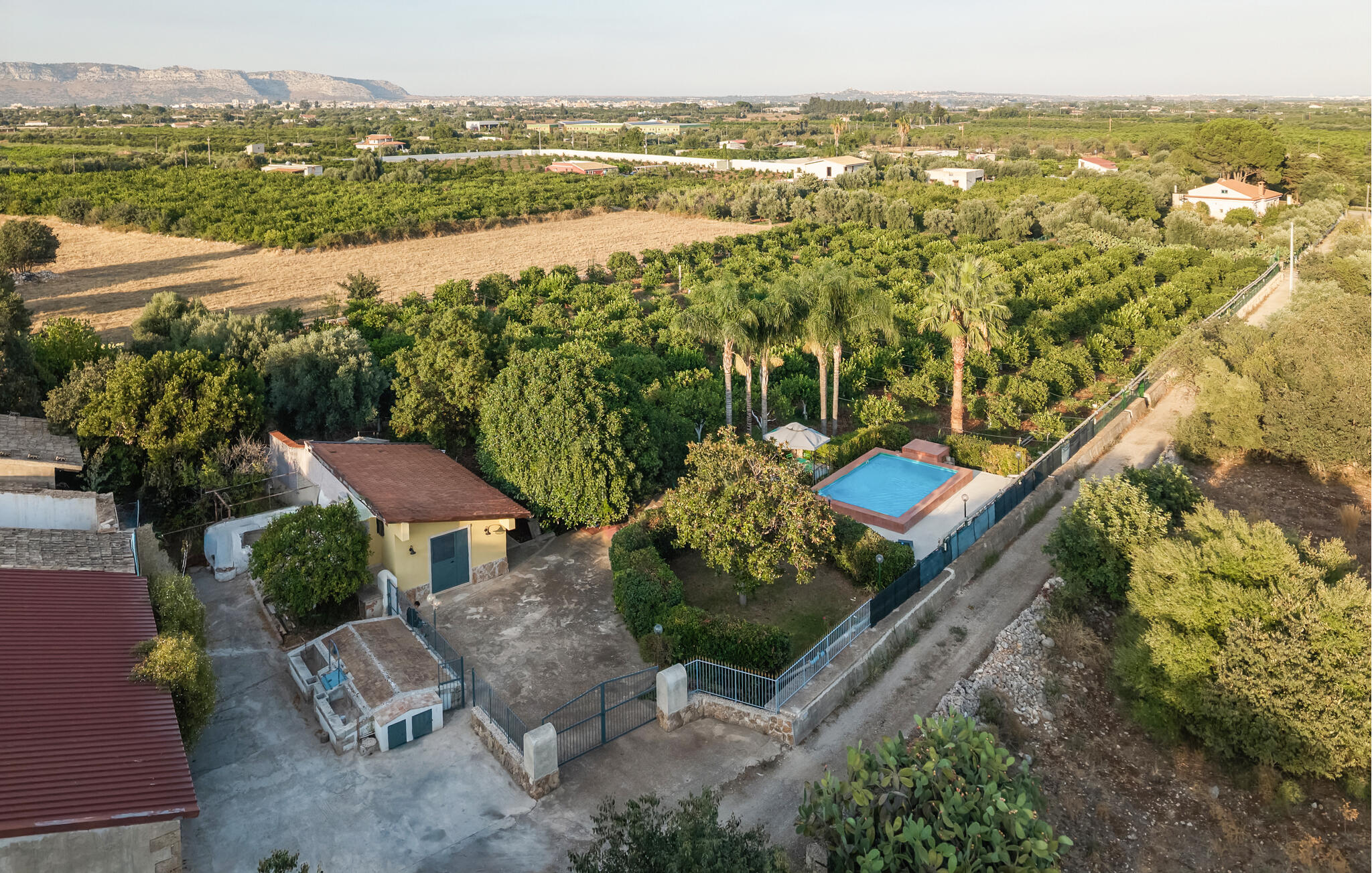 Huis 1 slaapkamer, met zwembad