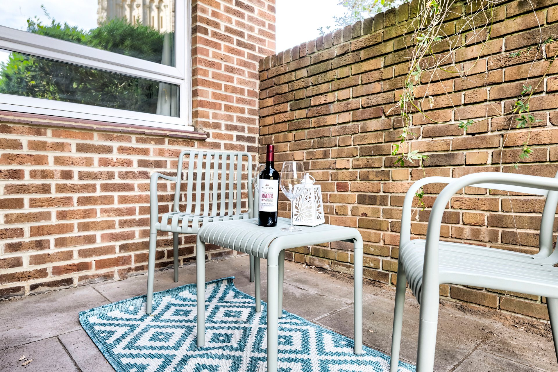 GuestReady - Modern 2bed in Richmond in 25 Mathias Court, 119 Church Road, Richmond TW10 6LL, UK, London, United Kingdom - Property image 35 - VivreStays