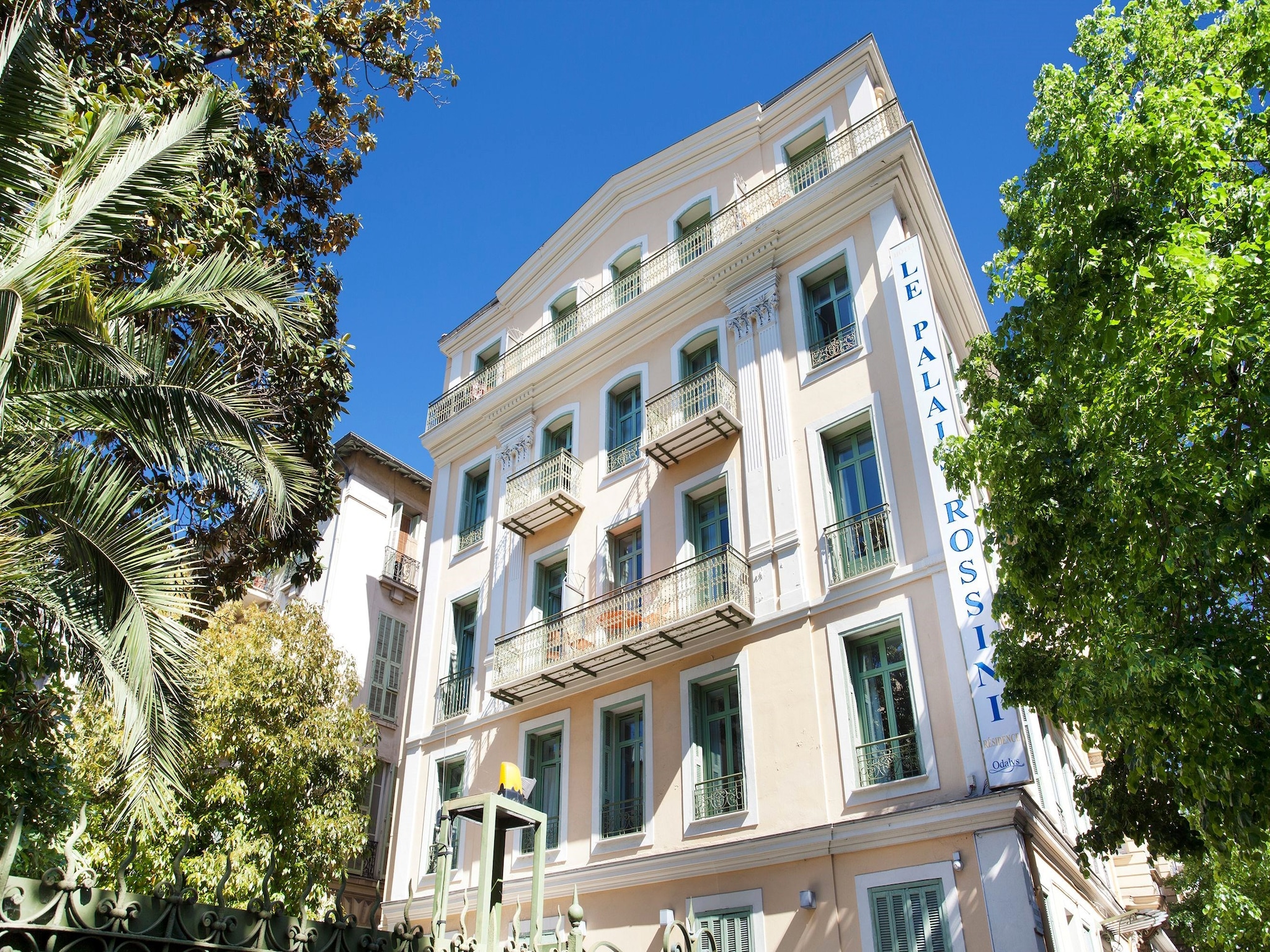 Apartment In Nice In Former Hotel - Nice