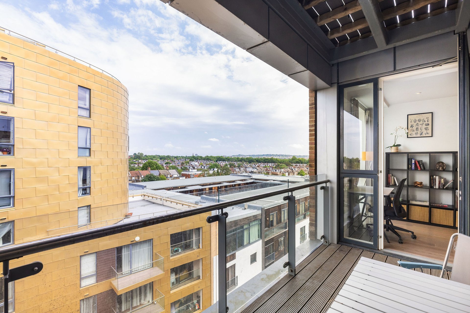 GuestReady - Chic Urban Retreat with Balcony | 20min Oxford Circus in flat 37, 10 Banister Road, London W10 4BH, UK, London, United Kingdom - Property image 22 - VivreStays