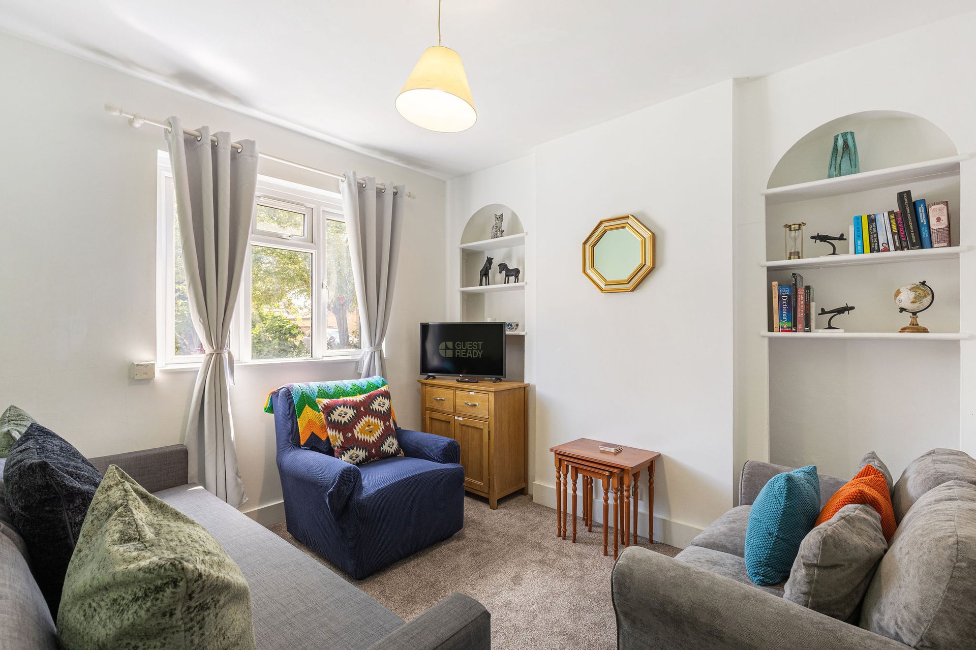 View GuestReady - Charming Kingston Home with Garden in 71 Acre Rd, Kingston upon Thames KT2 6ES, UK KT2 6ES GuestReady - Charming Kingston Home with Garden in 71 Acre Rd, Kingston upon Thames KT2 6ES, UK KT2 6ES - Serviced apartment interior and amenities - VivreStays