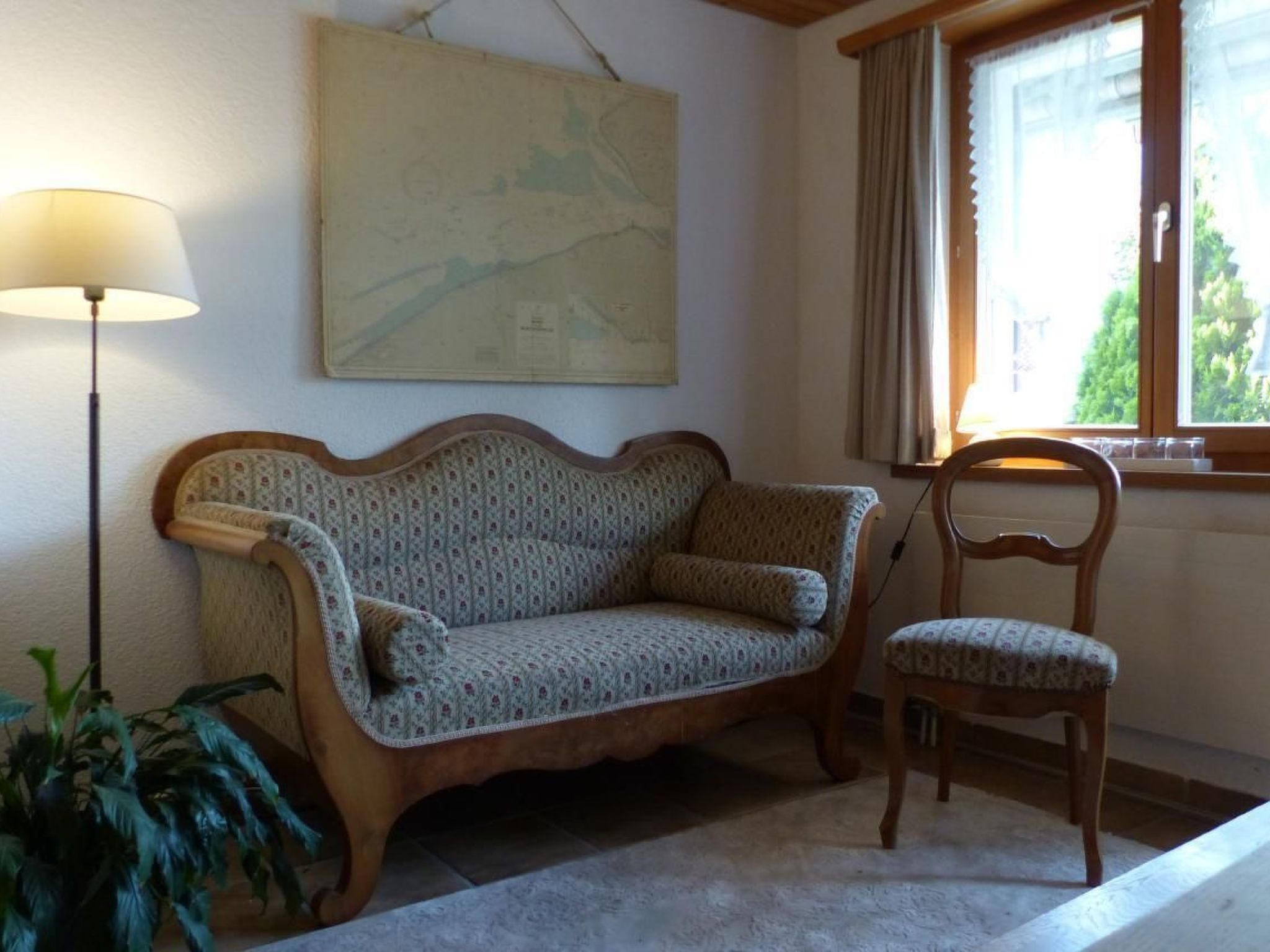 Gemütliche Ferienwohnung Mit Gartensitzplatz - Brienz