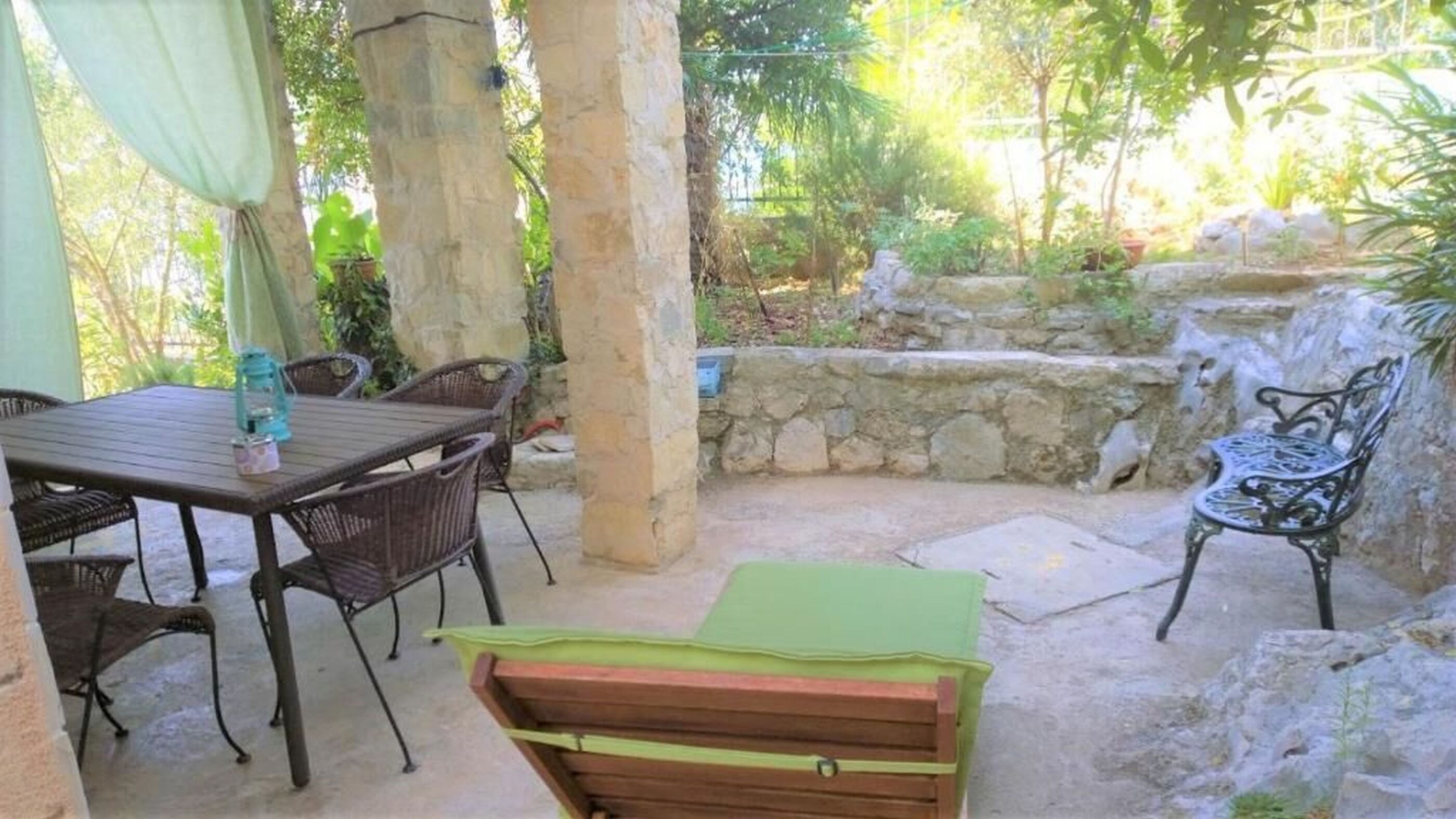 Ferienhaus in Grebastica (Kroatien) und 2 Hunde erlaubt
