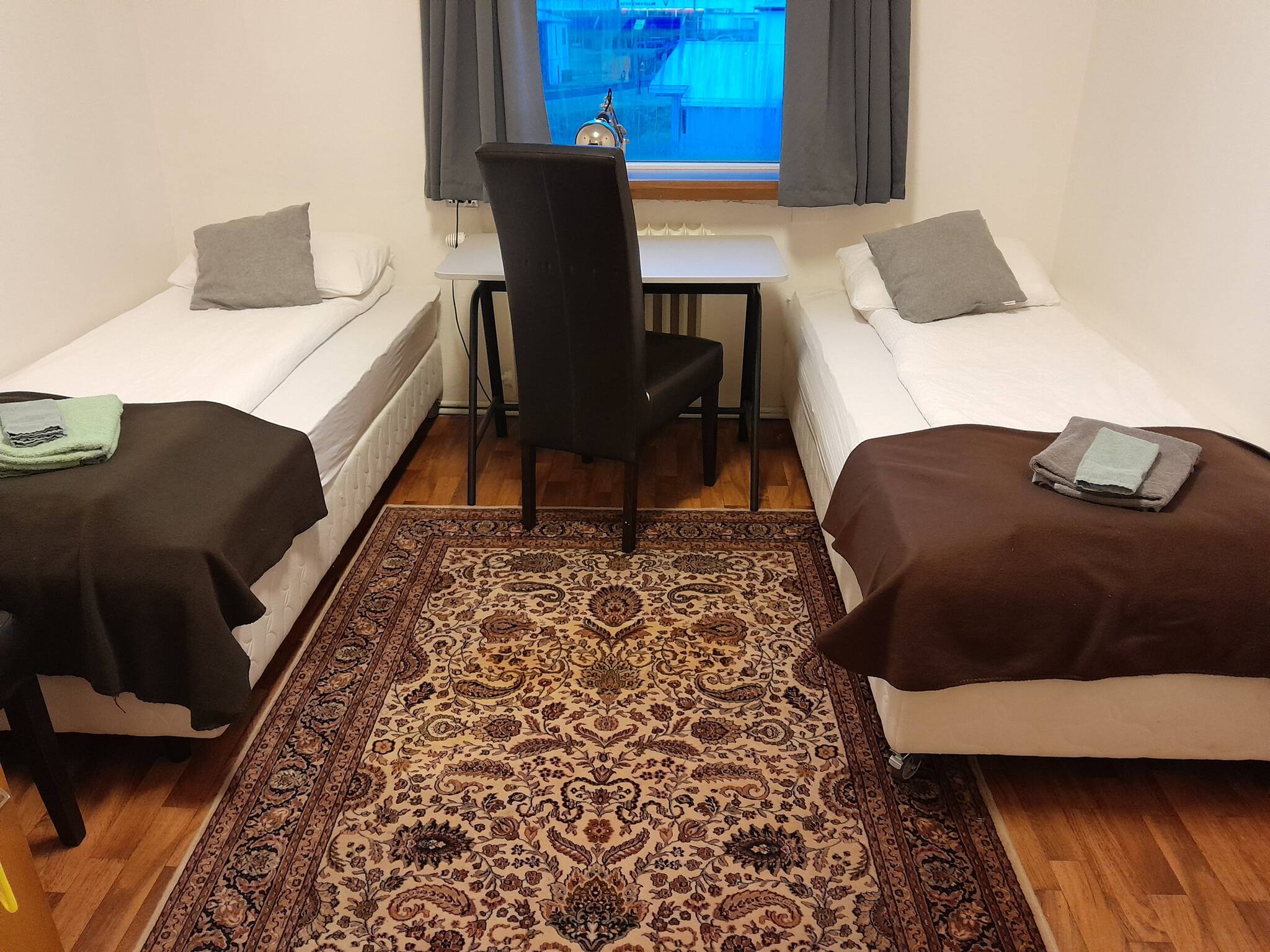 Aparthotel 4 bedrooms, with sea view