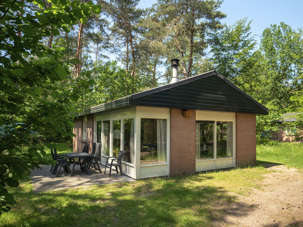 6-Personen-Ferienhaus im Ferienpark Landal Heidehe  
