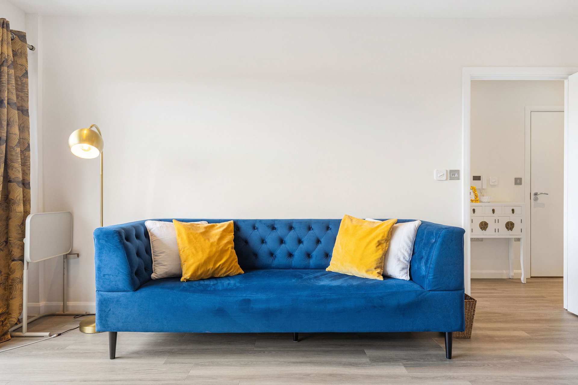GuestReady - Millbrook Park retreat with balcony in 46 Arum Apartments, 22 Royal Engineers Way, London NW7 1SX, UK NW7 1SX - Property image 10 - VivreStays