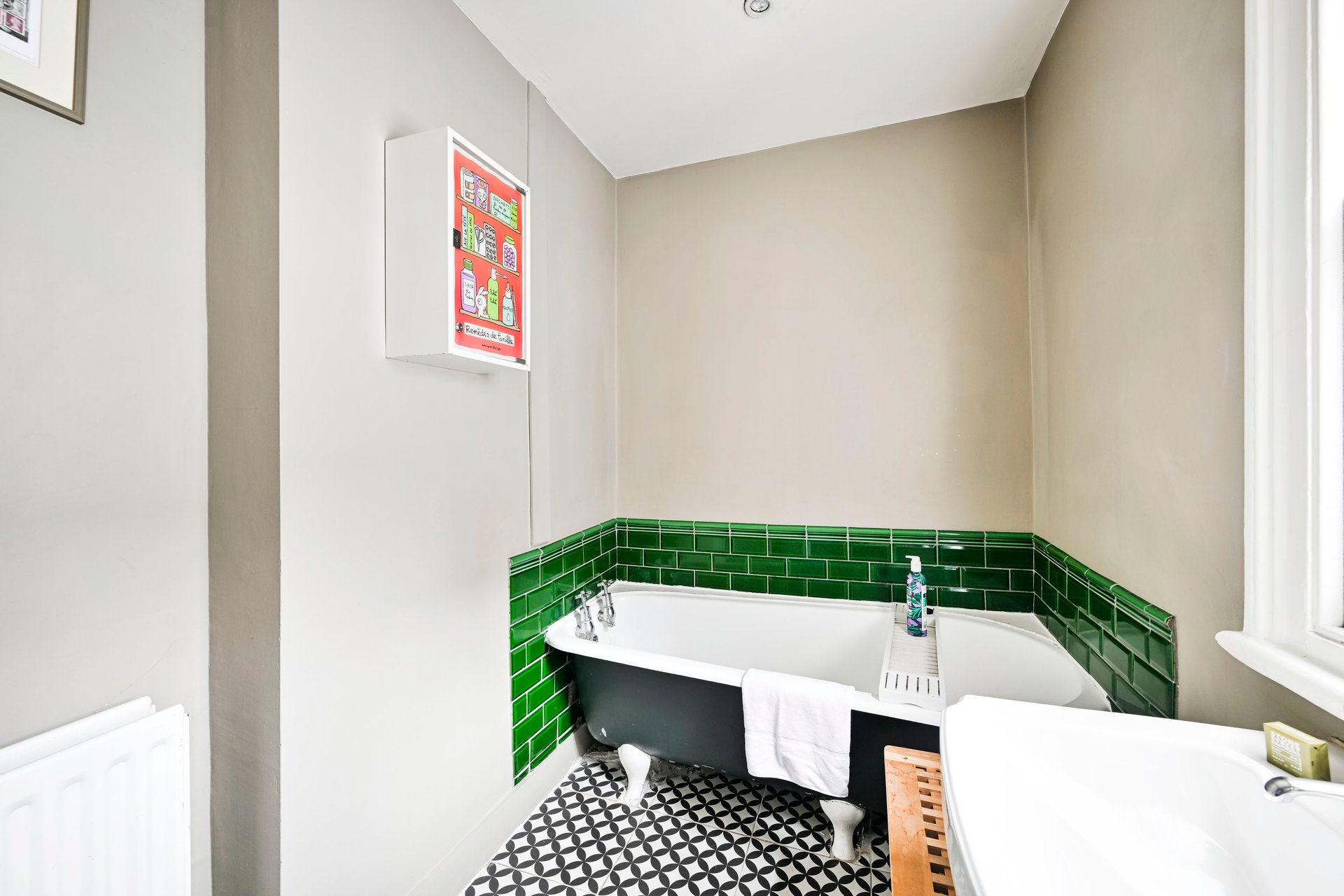 GuestReady - Spacious 4bed in Walthamstow in 44 Pretoria Avenue, London E17 7DE, UK, City of London, United Kingdom - Property image 44 - VivreStays