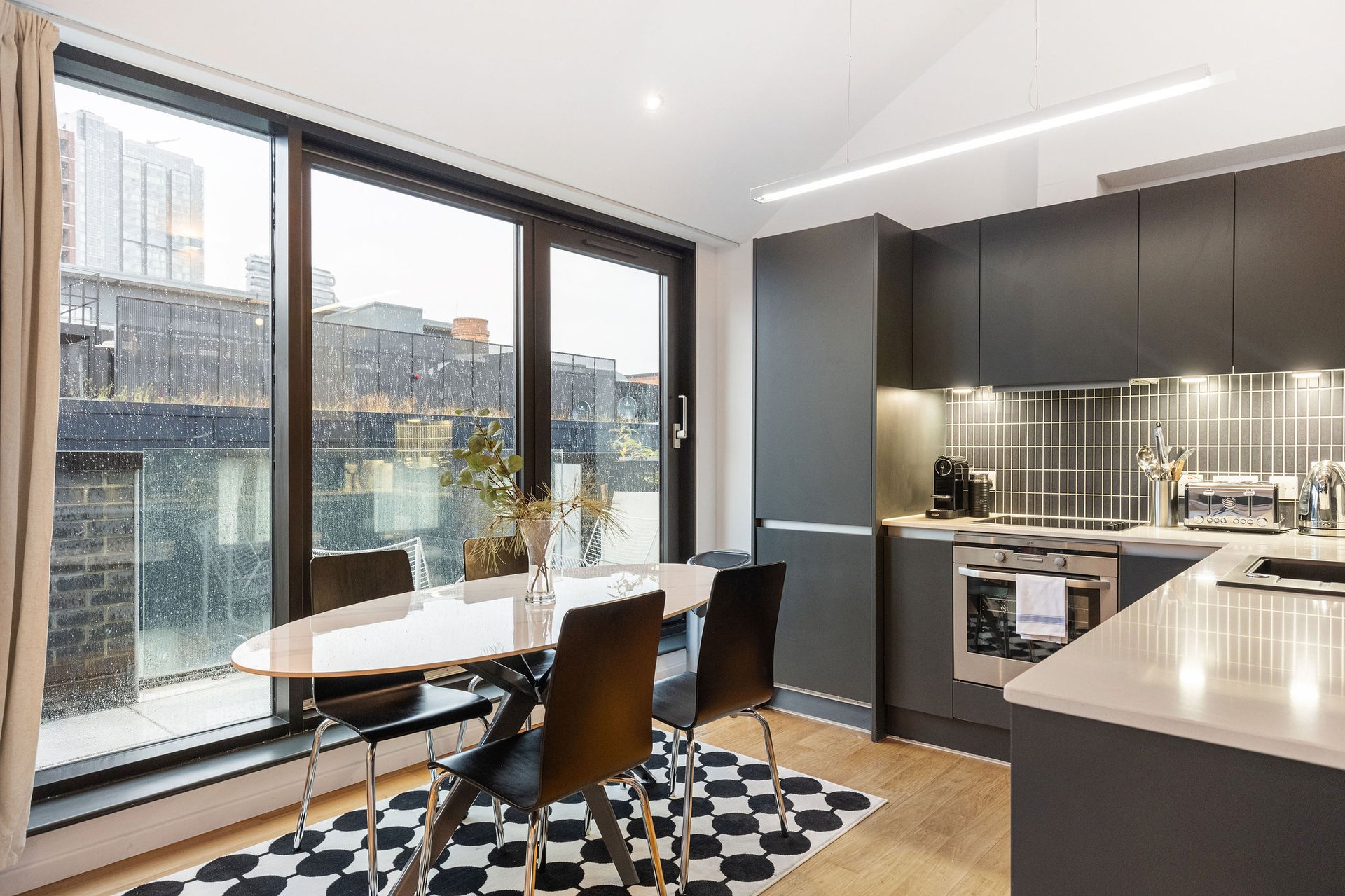 Stylish Hoxton Duplex   Perfect for Couples   Small Groups serviced apartment - London - VivreStays