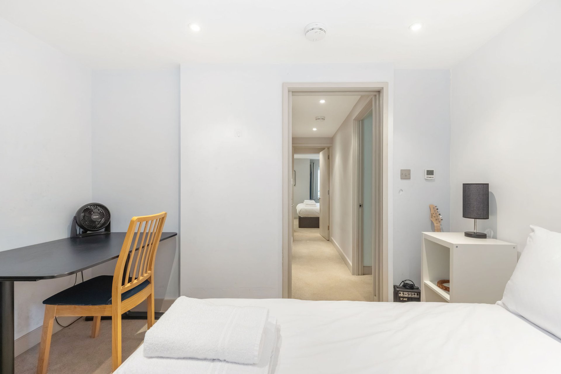 GuestReady - Charming 2bed with Patio in Putney in 23 Brandlehow Road, London SW15 2ED, UK, London, United Kingdom - Property image 16 - VivreStays